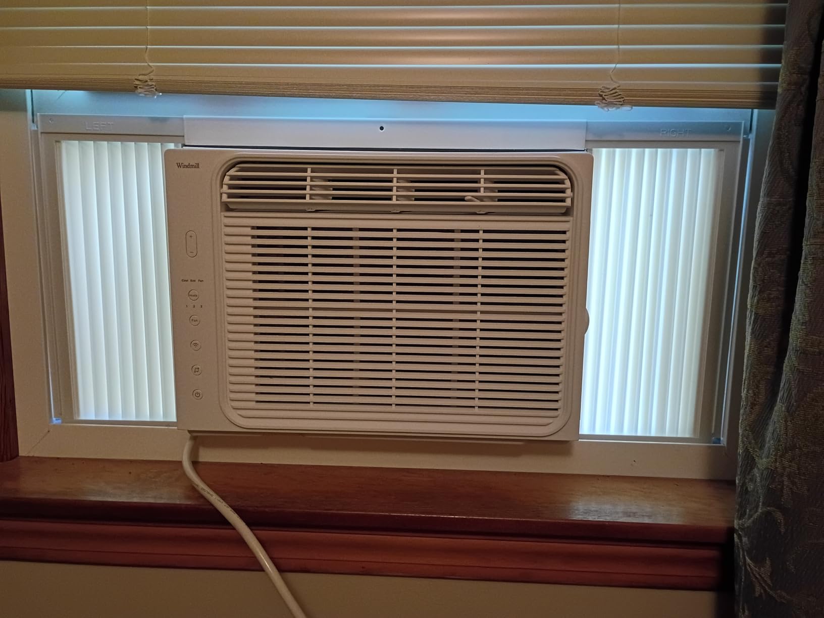 Windmill 5,000 BTU Lite Window Air Conditioner, Cools up to 150 sq ft customer photo 2