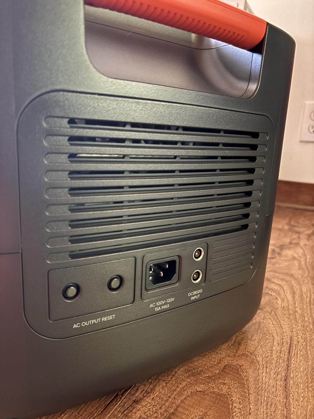 Jackery HomePower 3000 Portable Power Station, 3600W (Surge 7200W) Output, 3072Wh LFP Battery Solar Generator, Essential Home Backup for Home Use, Power Outage, RV, Emergencies (Solar Panel Optional) customer photo 1