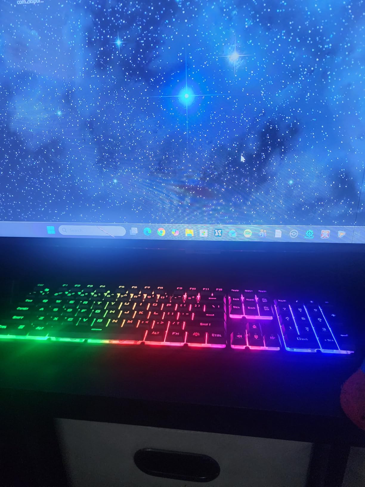 Redragon K521KS Wireless Gaming Keyboard, Tri-Mode BT/2.4G/USB-C RGB Mechanical Feeling Keyboard with Multimedia Keys, 4000mAh Battery, Anti-Ghosting, Compatible with PC - Upgrade customer photo 2