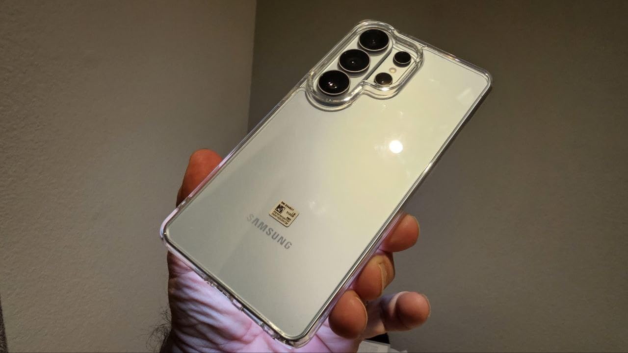 ivoler 3-in-1 Clear Case Designed for iPhone 17 6.3'' 2025 with 2 Pack Tempered Glass Screen Protector Military Shockproof Protective Hard Back Slim for iPhone 17 Cover - Clear customer photo 1