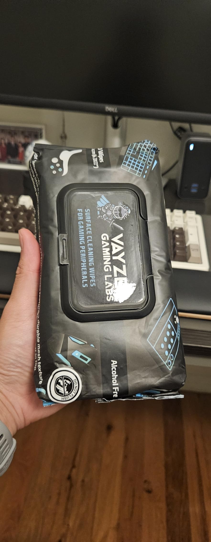 Gaming Peripheral Wipes, Keyboard Cleaner & Electronic Wipes, Safe for Controllers, Keyboards, Laptops, PCs & Mice - Alcohol-Free, Unscented, Paraben-Free, Cleaning Wipes - 50 Pack customer photo 1