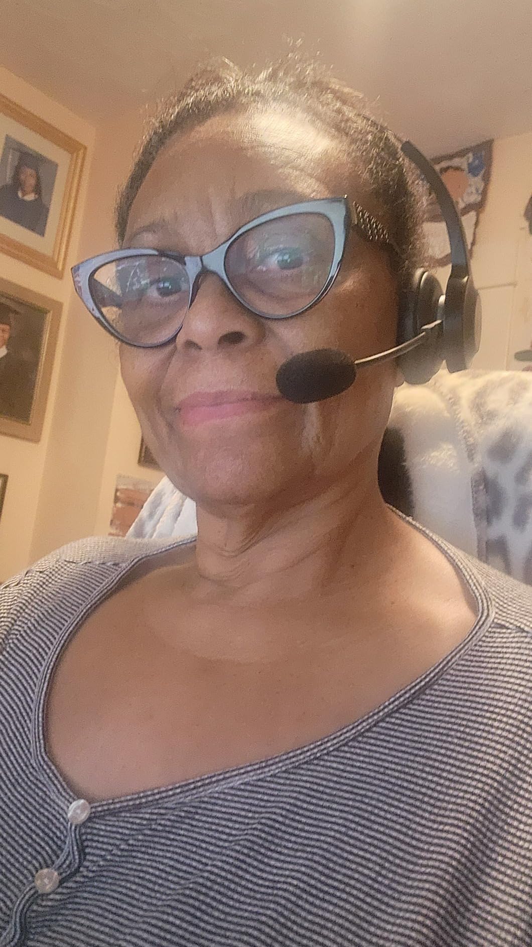 18 Pack Mini Foam Windscreen for Headset Microphone - High Density Mic Covers for Protection of Lavalier Microphones customer photo 2