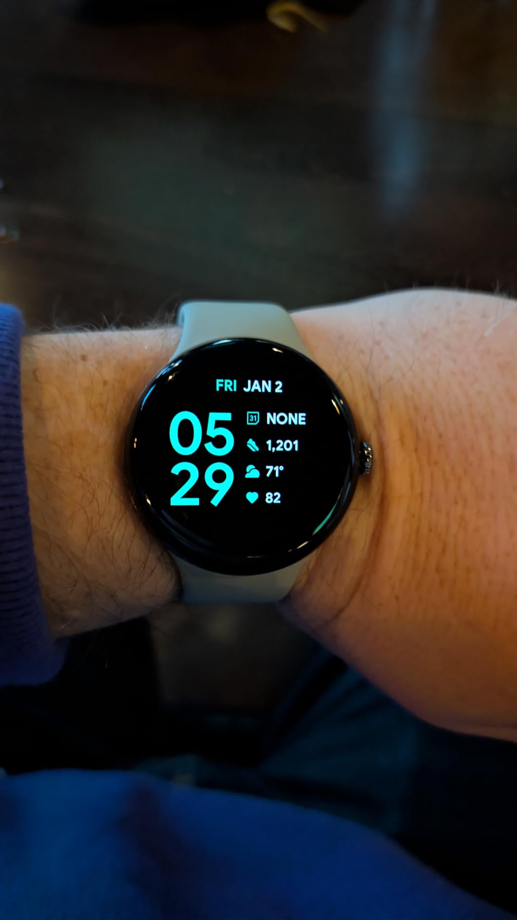Google Pixel Watch 3 (45mm) Latest Model - Matte Black Aluminum Case - Obsidian Band - Wi-Fi (Renewed) customer photo 2