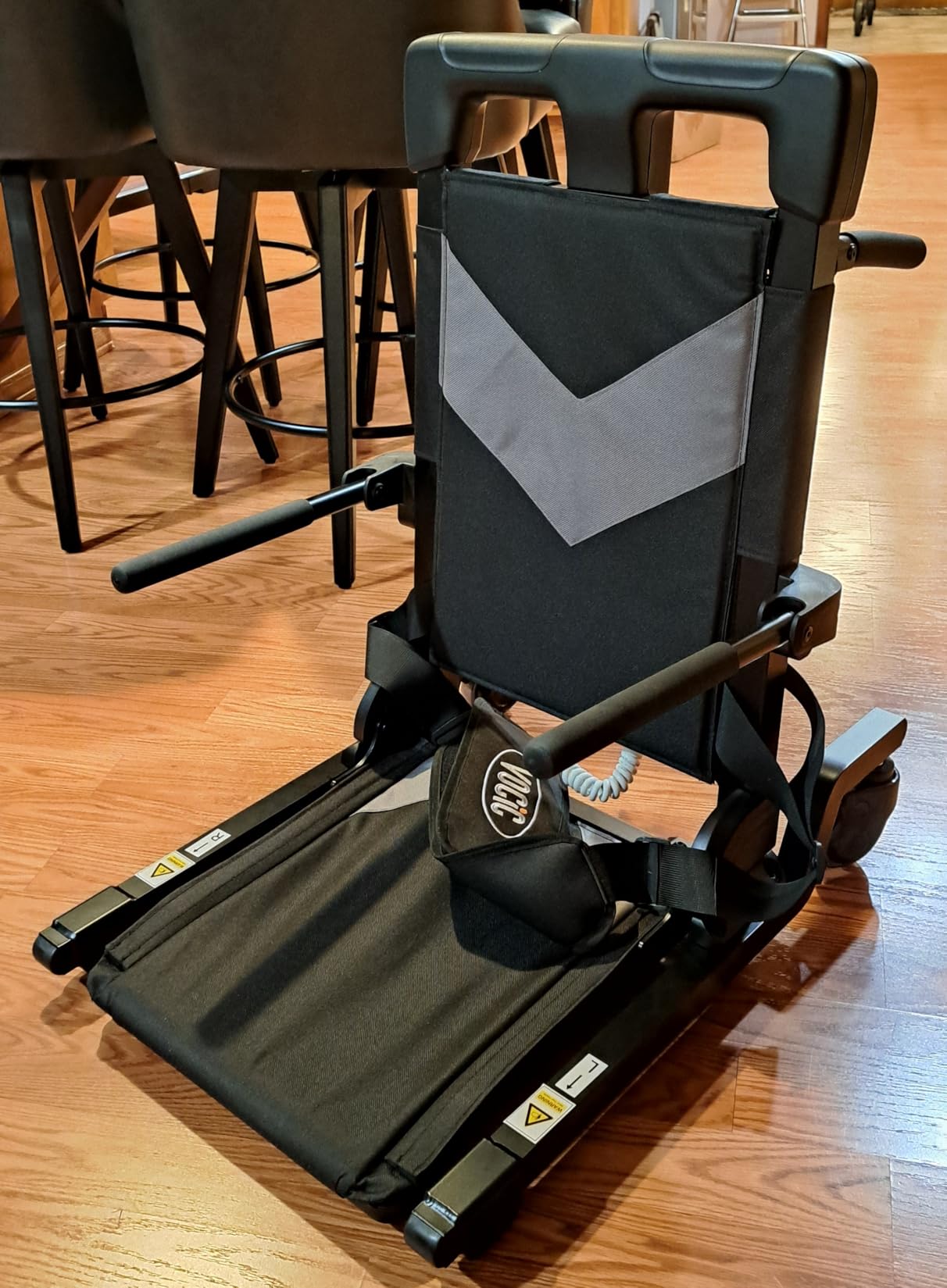 VOCIC Electric Chair Lift Get Up from Floor, Movable with 4 Wheels, Portable Rolling Chair Lift with T-Stabilized Base, Short-Distance Transport, Lift for Elderly from Floor, Supports 350 LBS, AX35 customer photo 2