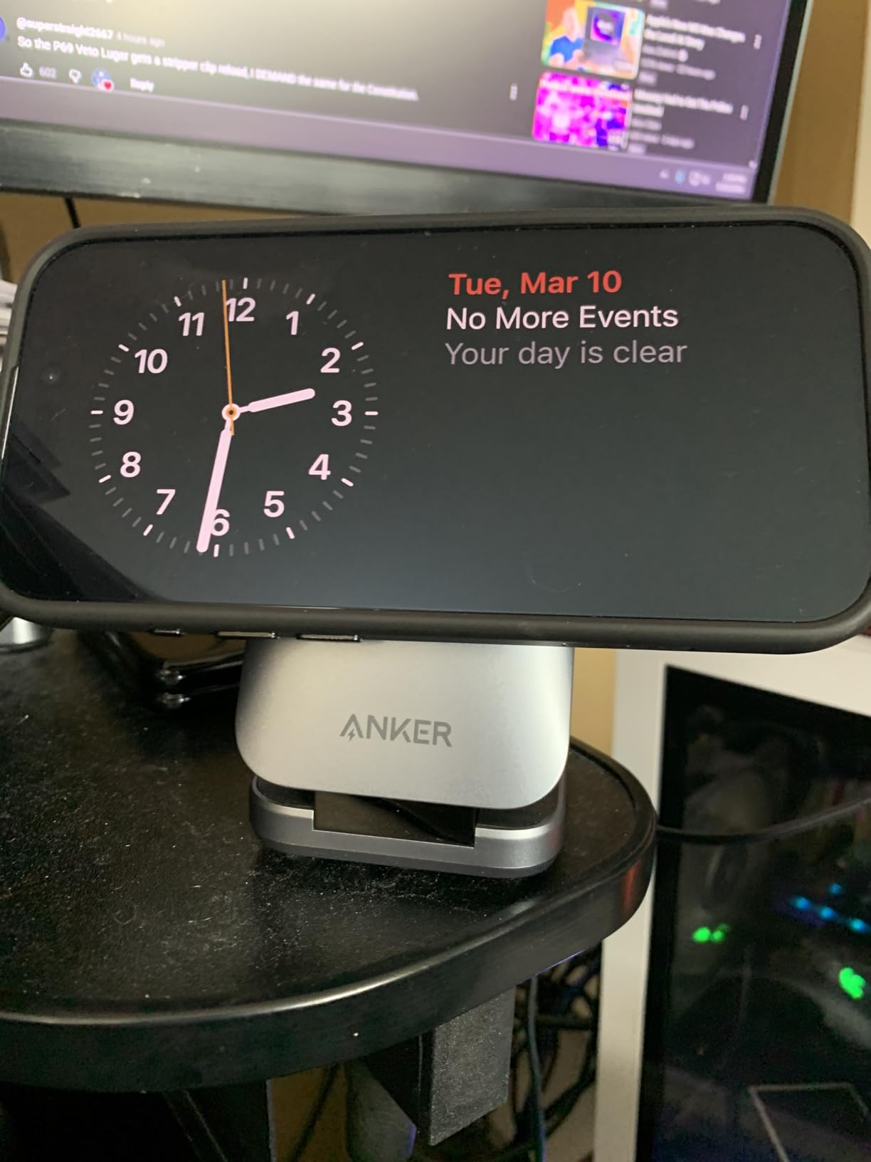 Anker Prime 3-in-1 Wireless Charging Station, MagSafe Charger Stand Compatible, Qi2 25W Certified Palm-Sized Foldable Charger for iPhone 17/16, Apple Watch, AirPods (Non-Battery, Adapter Included) customer photo 1