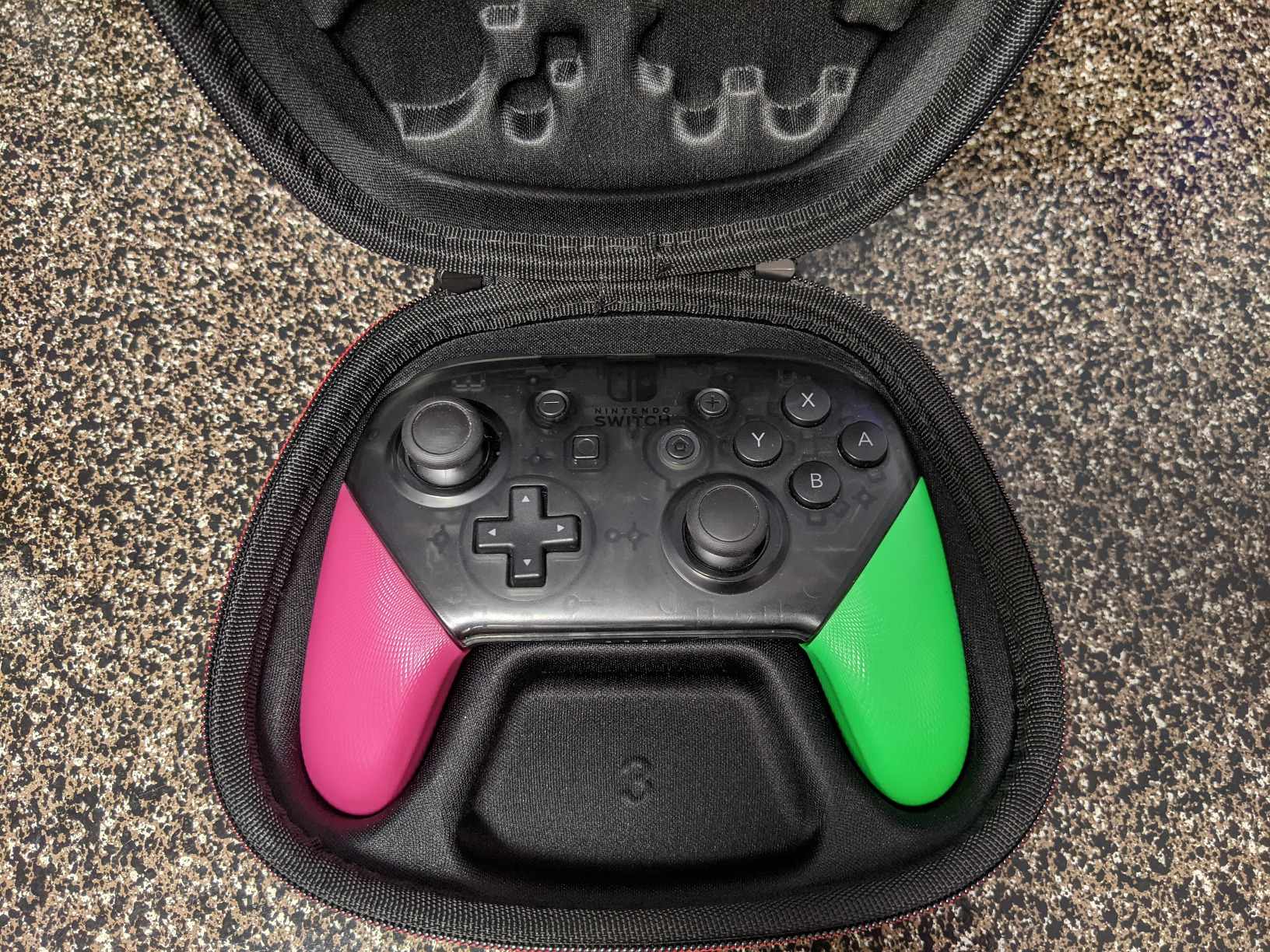 sisma Protective Case Compatible with Nintendo Switch 2 Pro Controller, Hard Shell Original Switch Controller Protection Travel Storage Case customer photo 2