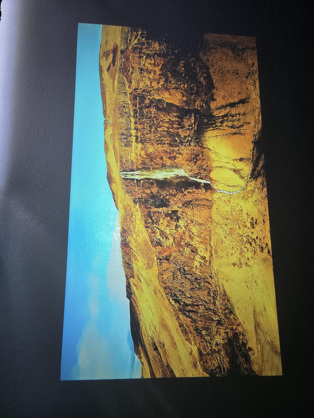 HAPPRUN 2000 ANSI Official Licensed Google TV Outdoor Projector 4K Decoding, Smart Projector with Wifi and Bluetooth, Auto Focus, Dolby Sound, Built-in Apps, HAPPRUN Indoor Home Theater with 270° Stand customer photo 2