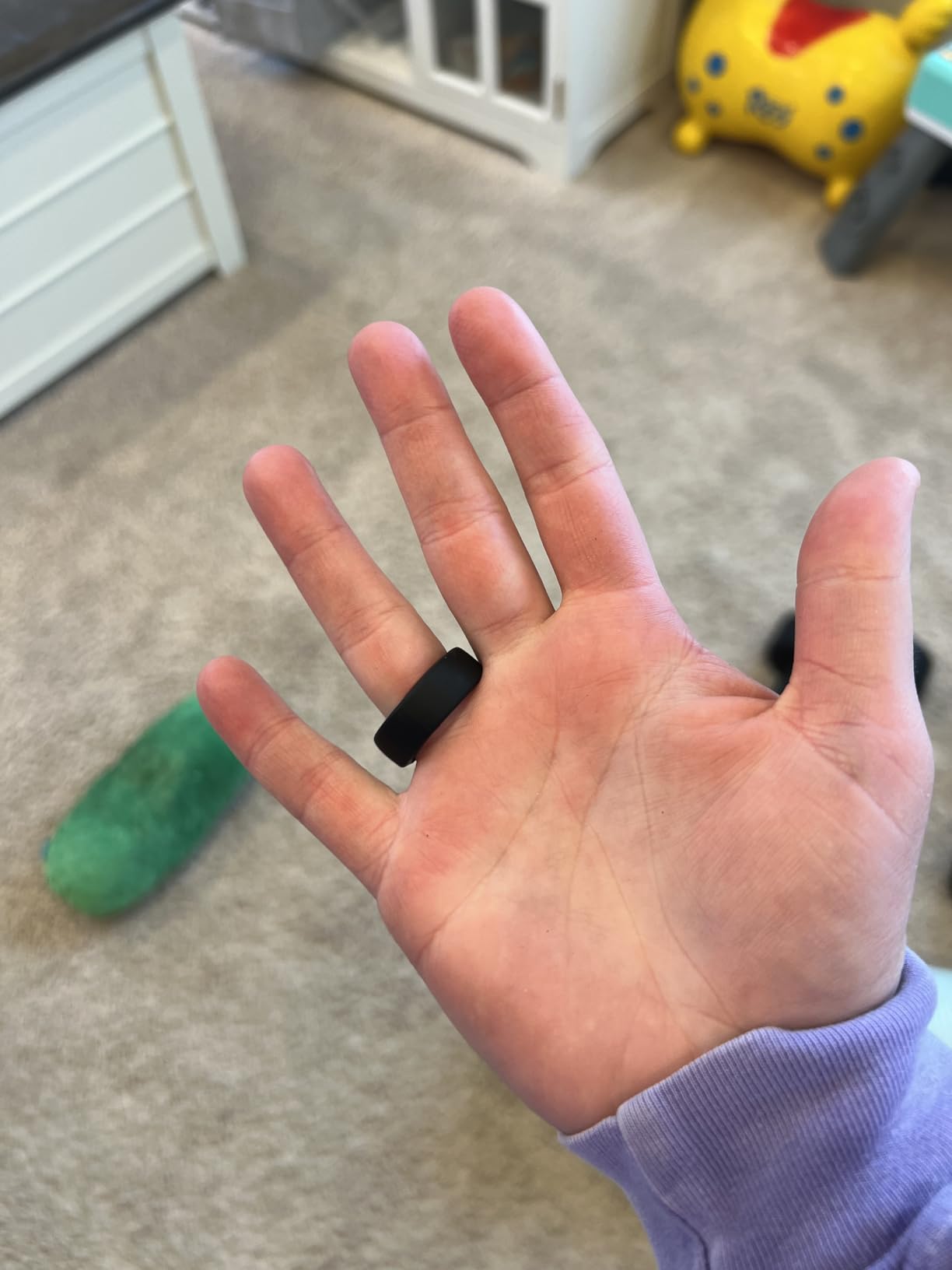 12 Pack Ring Cover Compatible with Oura Ring Gen 4/4 Ceramic, Oura Ring Gen 3 Horizon/Heritage, Support Charging with Cover on, Anti-Scratch Elastic Silicone Ring Protector for Men Women Working Out customer photo 1