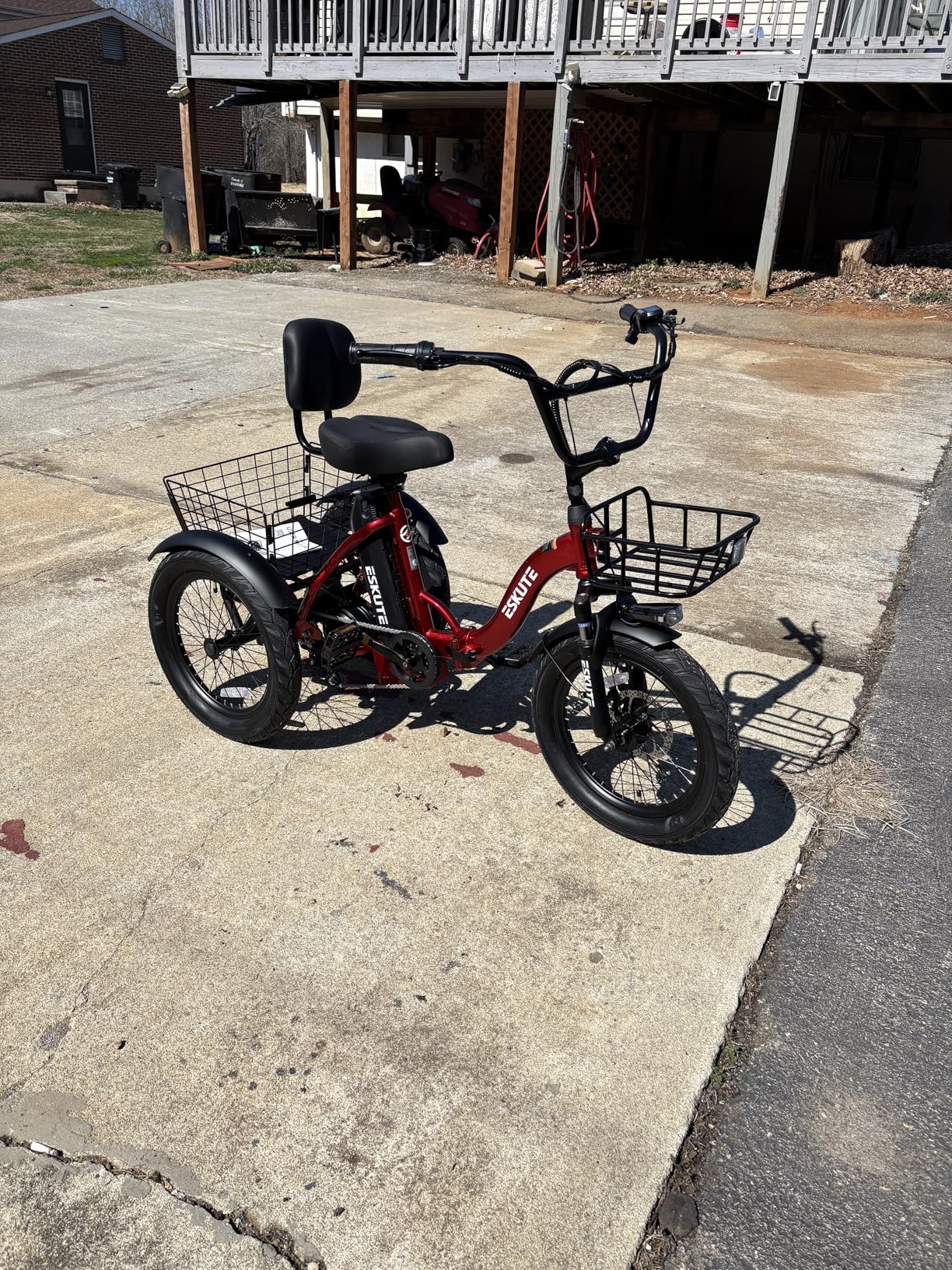 ESKUTE E Trike Electric Bike, Peak 1200W Brushless Motor Folding Trike 18X3.0 Fat Tire Ebike, 624Wh Removable Battery, Step-Thru 3 Wheel Electric Bicycle, Up to 55 Miles, 18MPH+ Tricycle for Adults customer photo 2