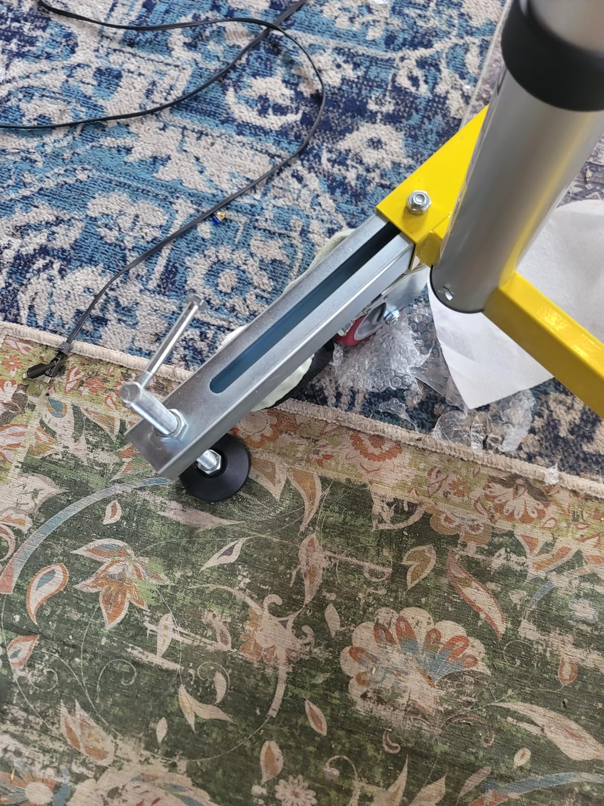 18' Aluminum Scaffold Tower, Multipurpose Rolling Scaffolding Work Platform, Utility Scaffolding Tower with Hatch Deck and Guard Rail, 500 Lbs Duty Rate customer photo 2