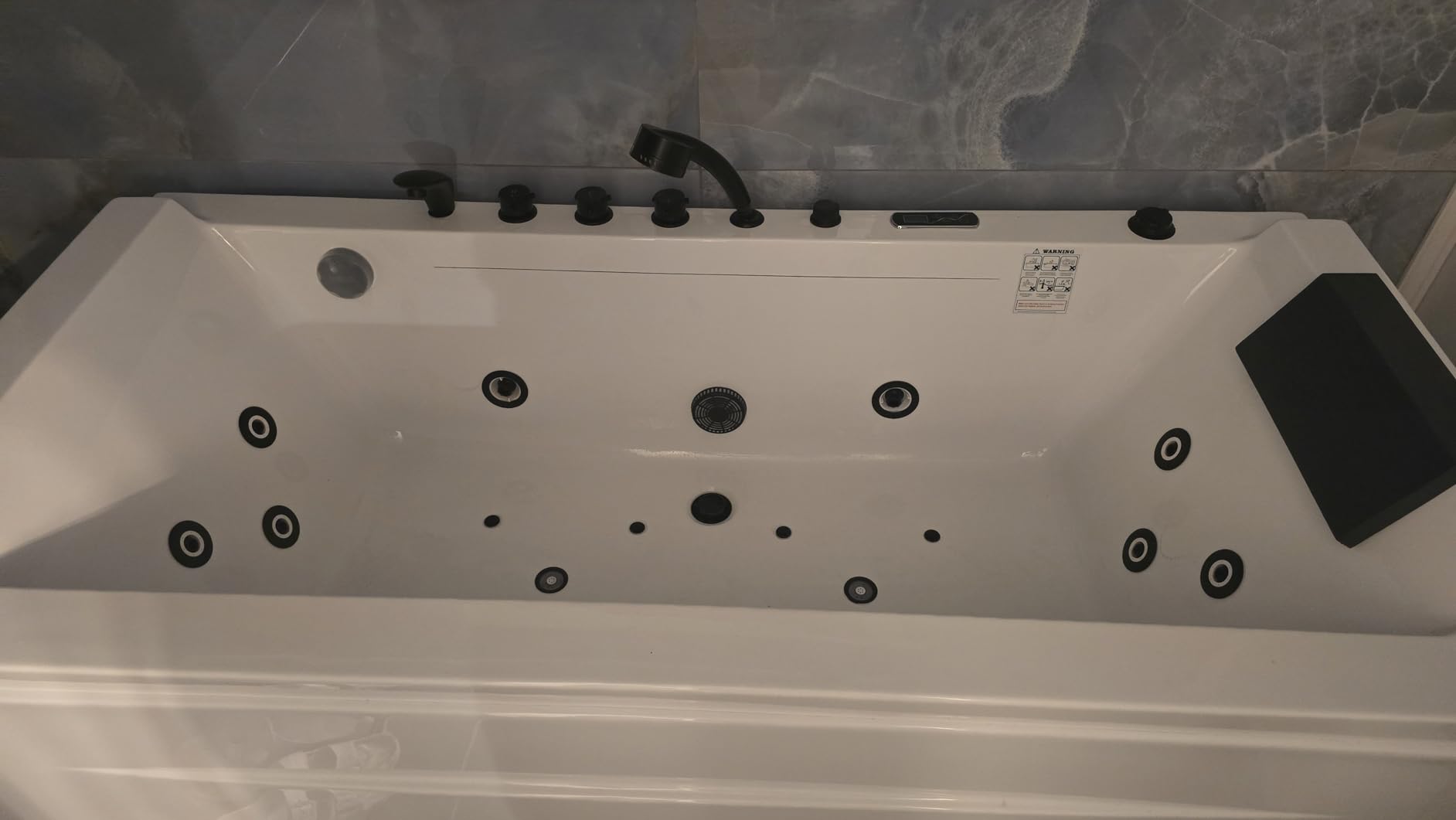 Empava Upgrade Acrylic Whirlpool Bathtub, 67-Inch Freestanding Boat Shaped Jetted Bathtub with Healing Chromotherapy, 18 Hydromassage Jet, Double-Ended Massage Bathtub with Two Black Pillows customer photo 1