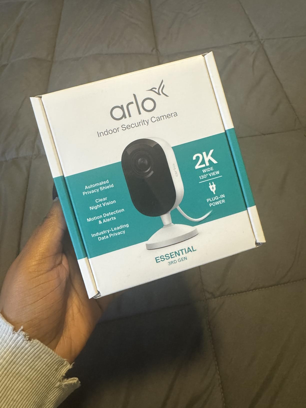 Arlo Essential Indoor Security Camera 2K (3rd Gen, 2025 Release) - Wired Plug-in Power, Person Recognition, Animal Detection, 1-Month Trial of Secure Plan, Automated Privacy Shield, 1 Cam, White customer photo 1