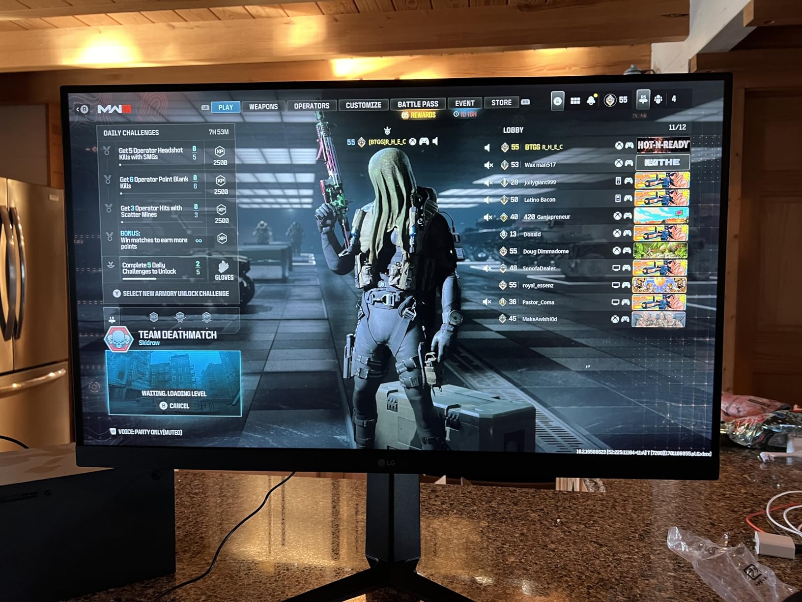 LG 32G600A-B 32-inch Ultragear QHD (2560 x 1440) Curved Gaming Monitor, 180Hz, 1ms, AMD FreeSync, HDMI, DisplayPort, Tilt/Height/Swivel Adjustable Stand, Black customer photo 2