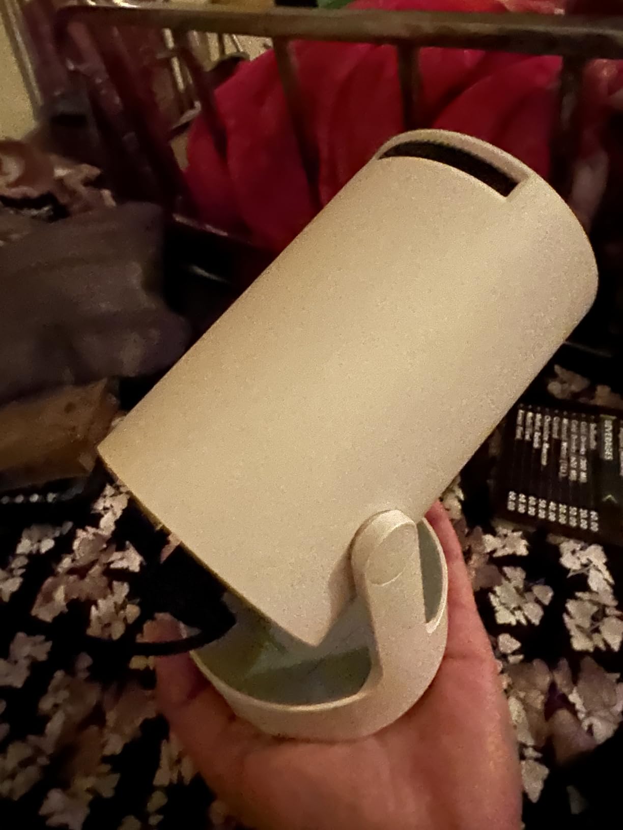 [Built-in Apps & 2026 Upgraded] Mini Projector with WiFi 6 and Bluetooth 5.4 Support 4K 1080P Auto Keystone 180° Rotatable Projector Portable Compatibile with HDMI/TV Stick/Memory Stick/Laptop customer photo 2