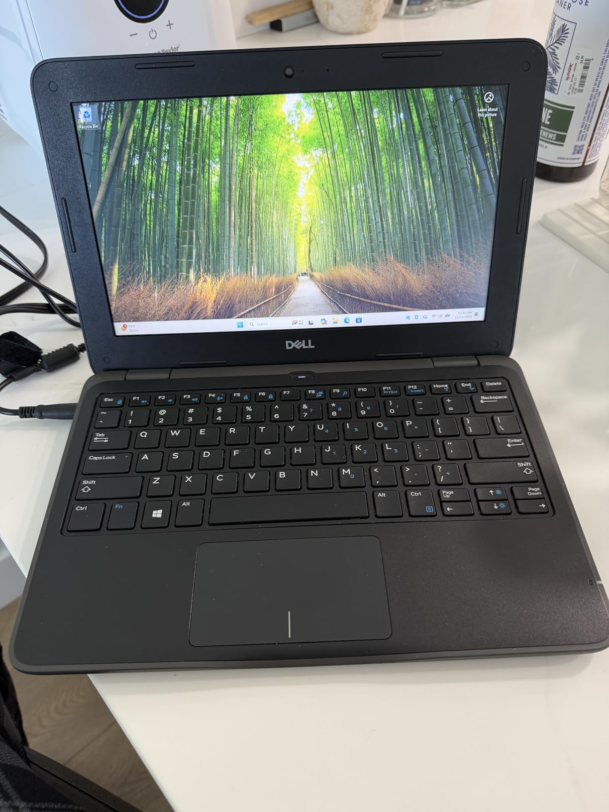 Dell Latitude 3190 Intel Celeron N4100 X4 2.4GHz 4GB 64GB 11.6in Windows 11 Pro, Black (Renewed) customer photo 2