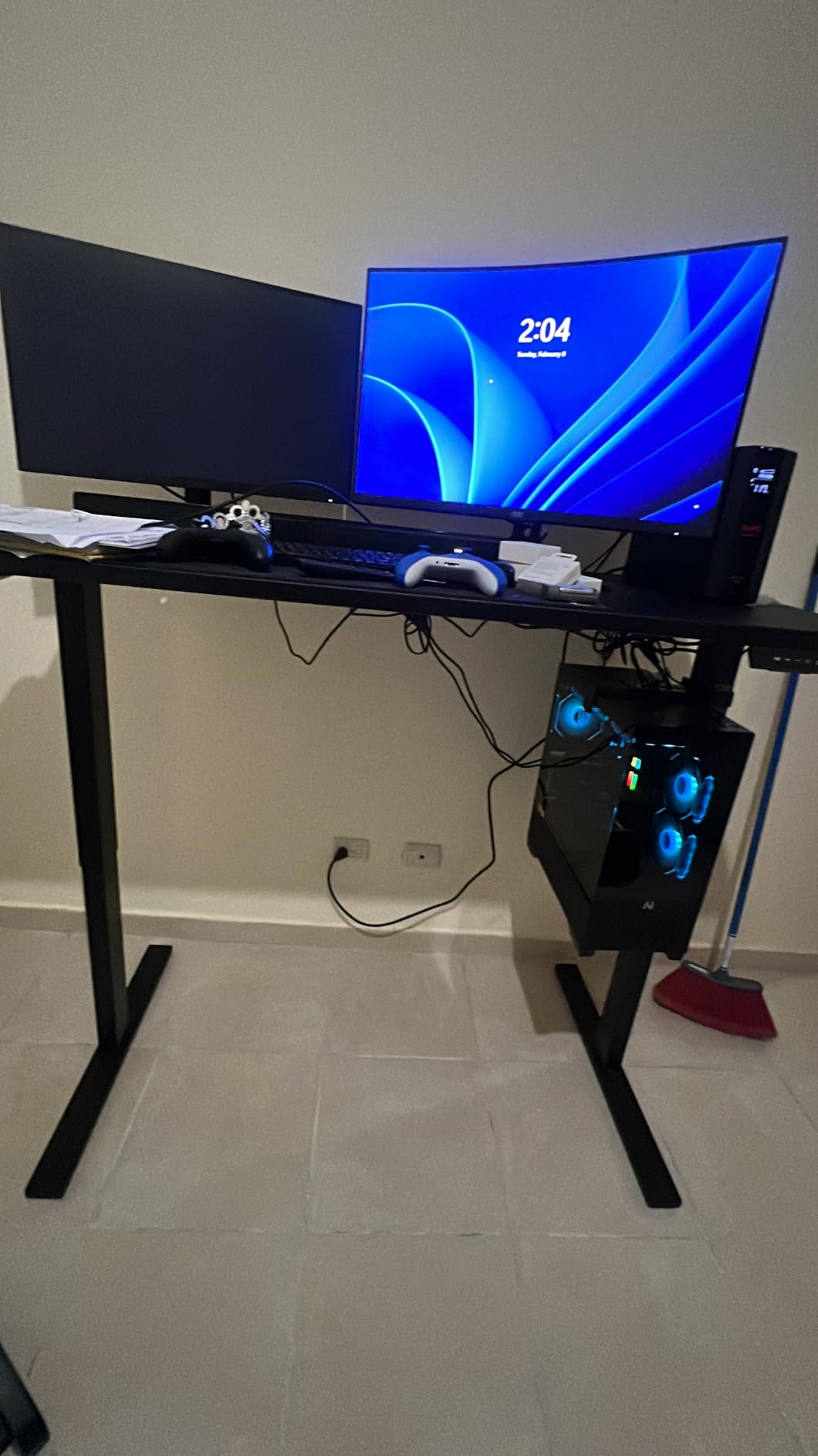 Under Desk PC Mount - No Drilling 40 lb Capacity, CPU Holder Under Desk, Adjustable Height and Width, Clamp-on Desk Leg PC Mount for Standing Desk (Fits 80mm×50mm Legs only), with Non-Slip Pads, Black customer photo 1