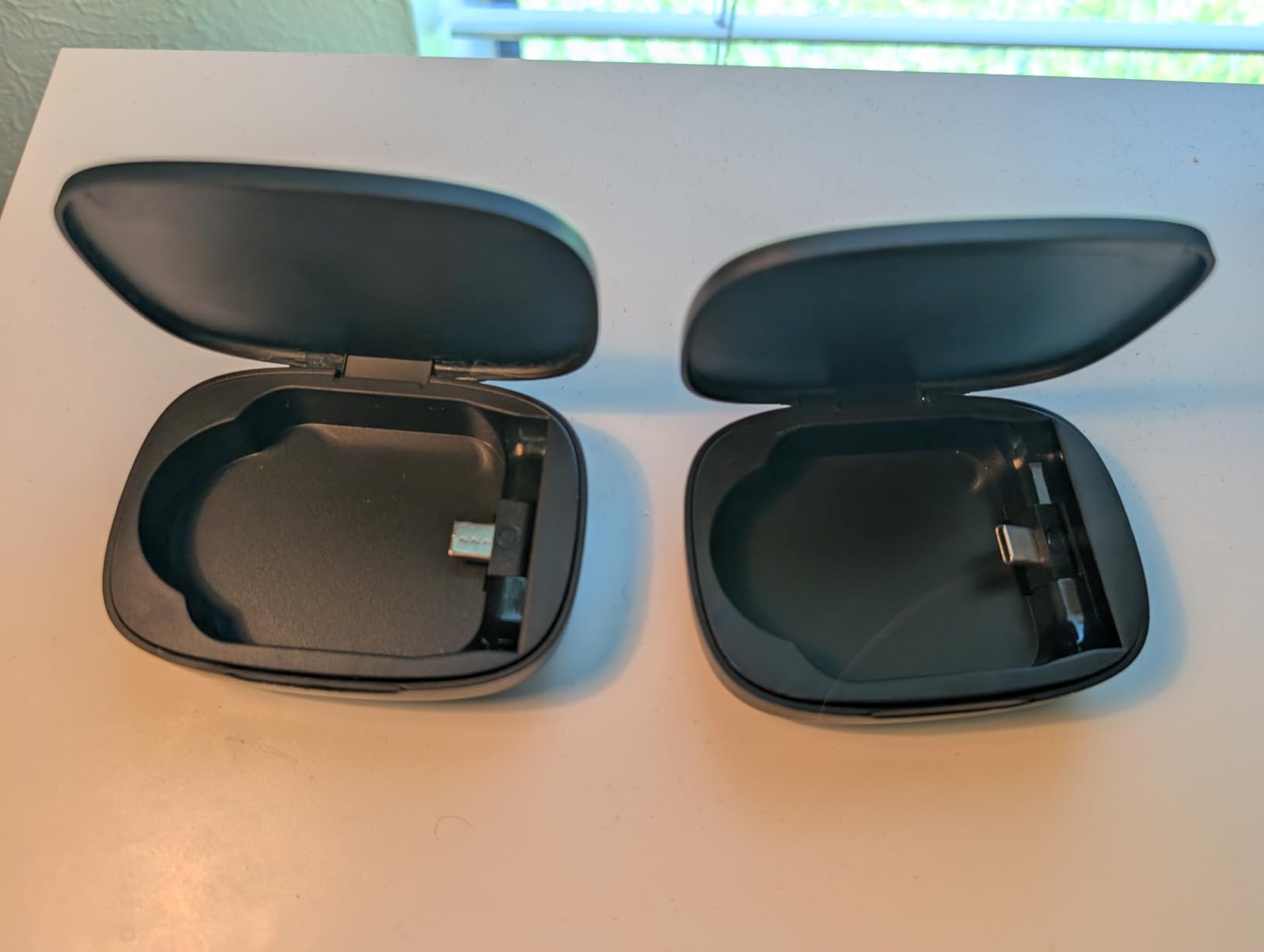 Doohoeek Updated Charging Case Compatible with Oura Ring 4 & 3 Charger, Wireless Power Station Fits Official Chargers & Fit All-Sized Rings Gen 4 & 3 1000mAh (Charger NOT Included) (Purple, Ring4/3) customer photo 2