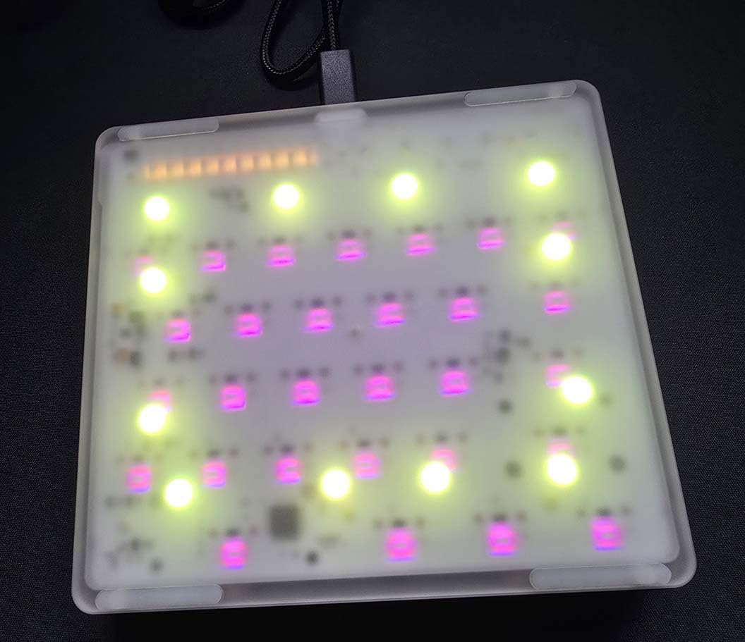 KiiBoom Cybrix 29 Rapid Fast Wired Gaming Keyboard, 8Khz Polling, Aluminum & Acrylic One Handed Keyboard, 3 Programmable Knobs, Magnetic Switch, Adjustable Actuation, RGB Backlits, FR4 Plate (Black) customer photo 2