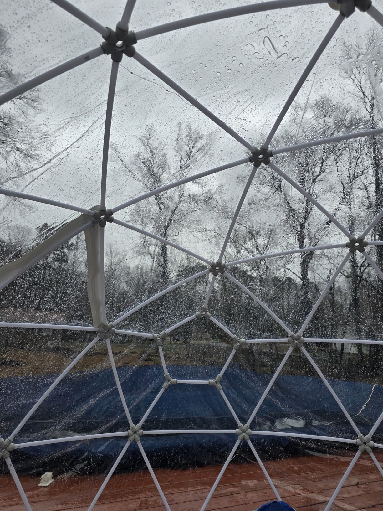 VEVOR Garden Dome Tent, 9.5 x 5.7 ft Outdoor Clear Bubble Tent for 2-4 Person, Weatherproof Geodesic Dome Greenhouse with Window, PVC Transparent Tents for Backyard Patios Camping Party Wedding customer photo 1