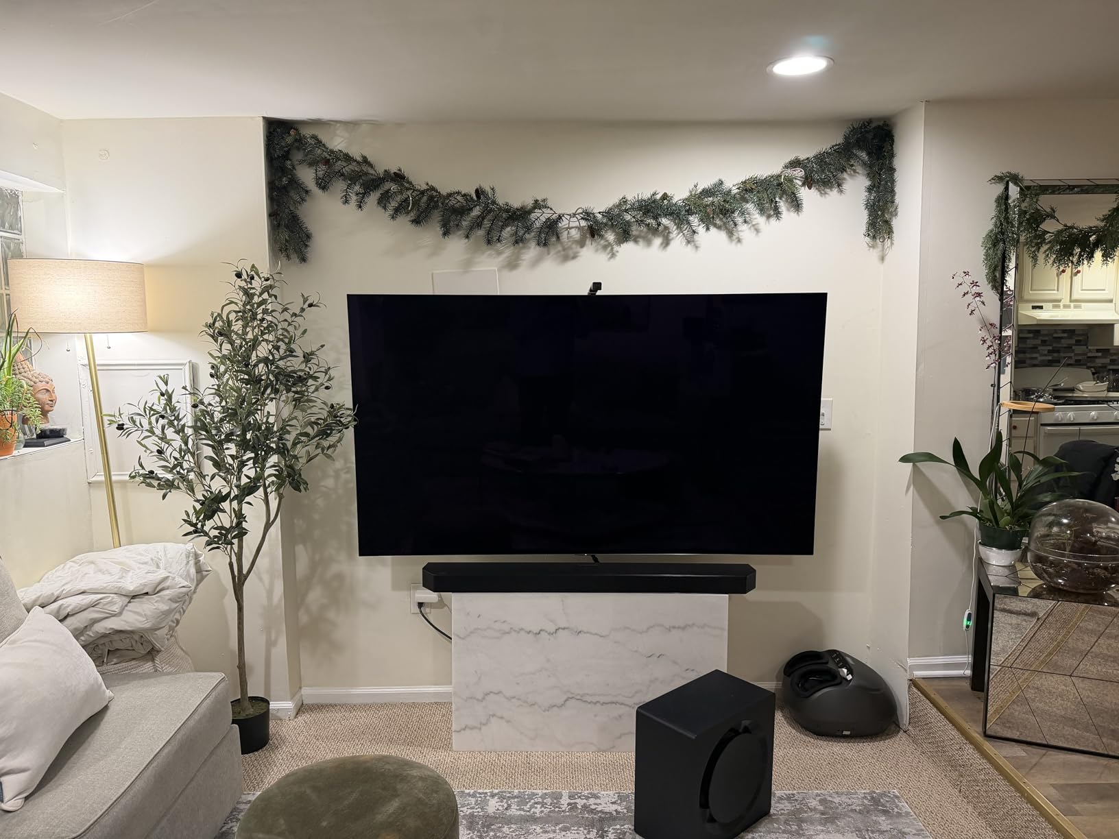 Fiber Optic 50 ft HDMI Cable 2.1 8K 48Gbps High Speed Supports 8K@60Hz 4K@120Hz, VRR, ALLM, eARC, HDR- Ultra Long Reliable Cable for Projector, Home Theater, Gaming (PS5/Xbox) Immune to Interference customer photo 2