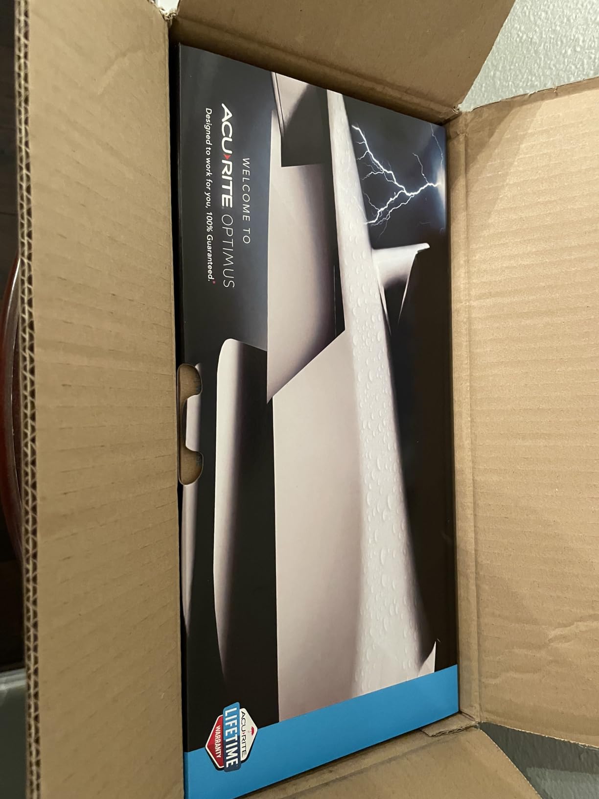 AcuRite Optimus Weather Station with Wi-Fi HD Display, Built-in Barometer, Lightning Detection, Indoor/Outdoor Temperature and Humidity, Wind Speed/Direction, and Rainfall Measurements customer photo 2