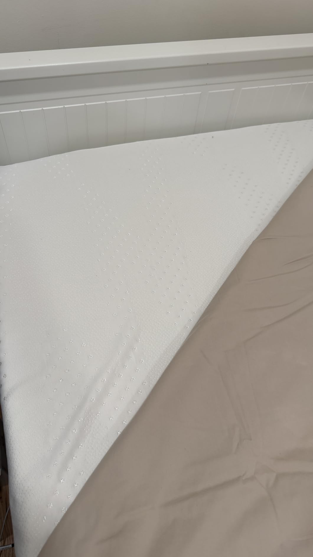 Novilla Queen Mattress, 10 Inch Queen Size Memory Foam Mattress in a Box, Gel Memory Foam Mattress for Comfort Sleep & Cooling Night Sleep, CertiPUR-US Certified customer photo 1