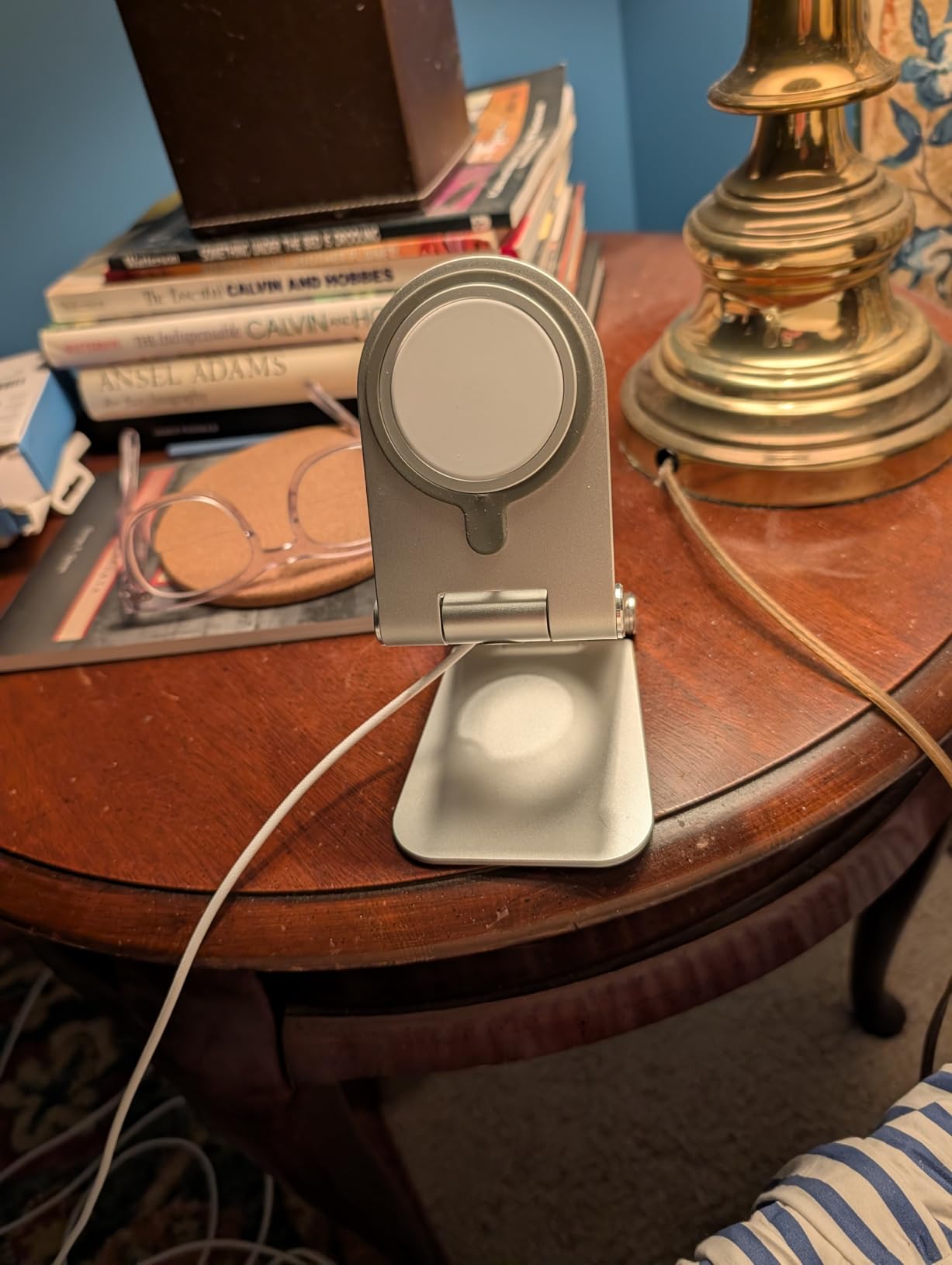 MagSafe Charger (1 m): Wireless Charger with Fast-Charging Capability customer photo 1