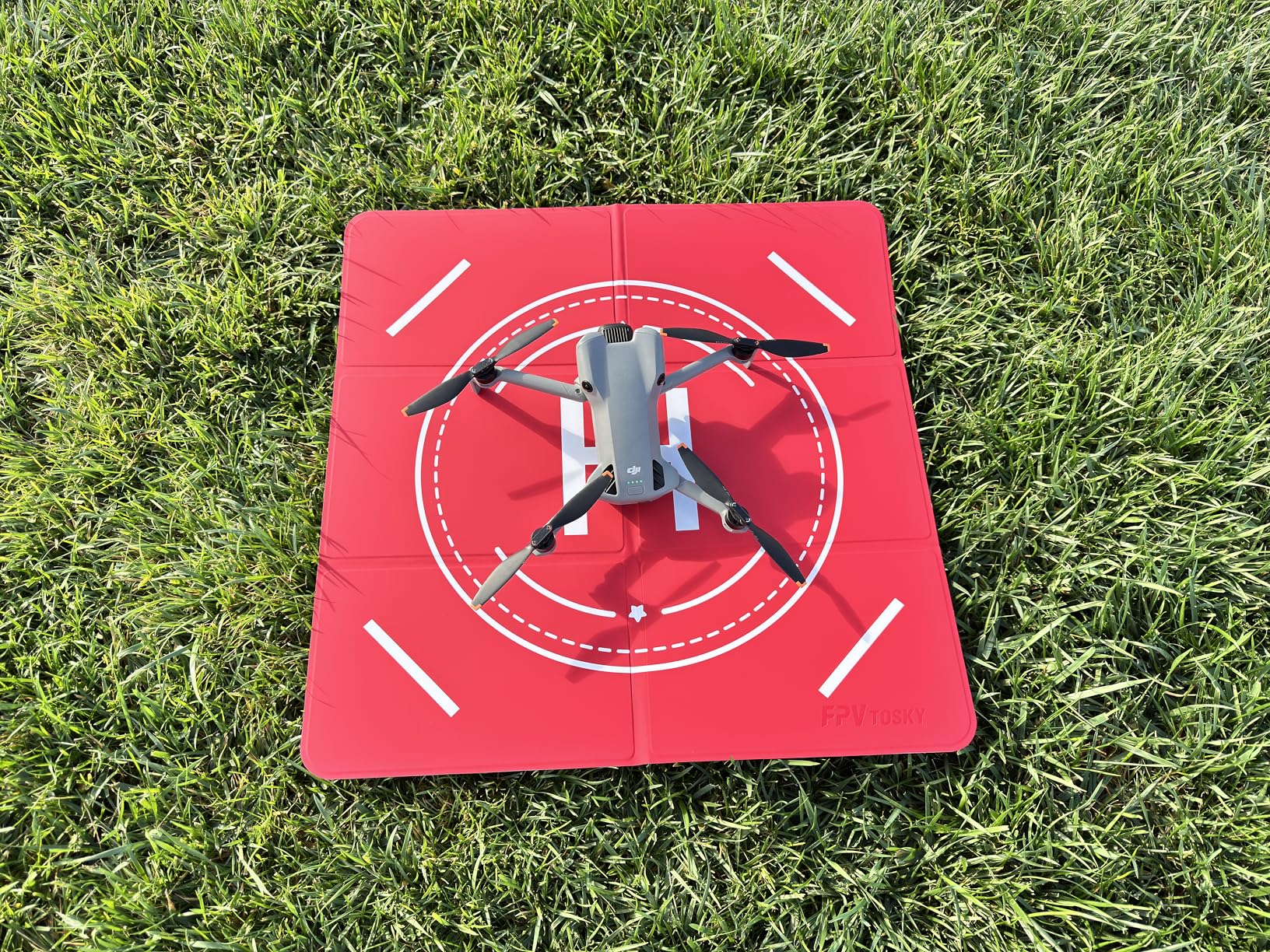 FPVtosky Nighttime Reflective Drone Landing Pad - Fast-Fold Double-Sided Waterproof Helipad customer photo 2