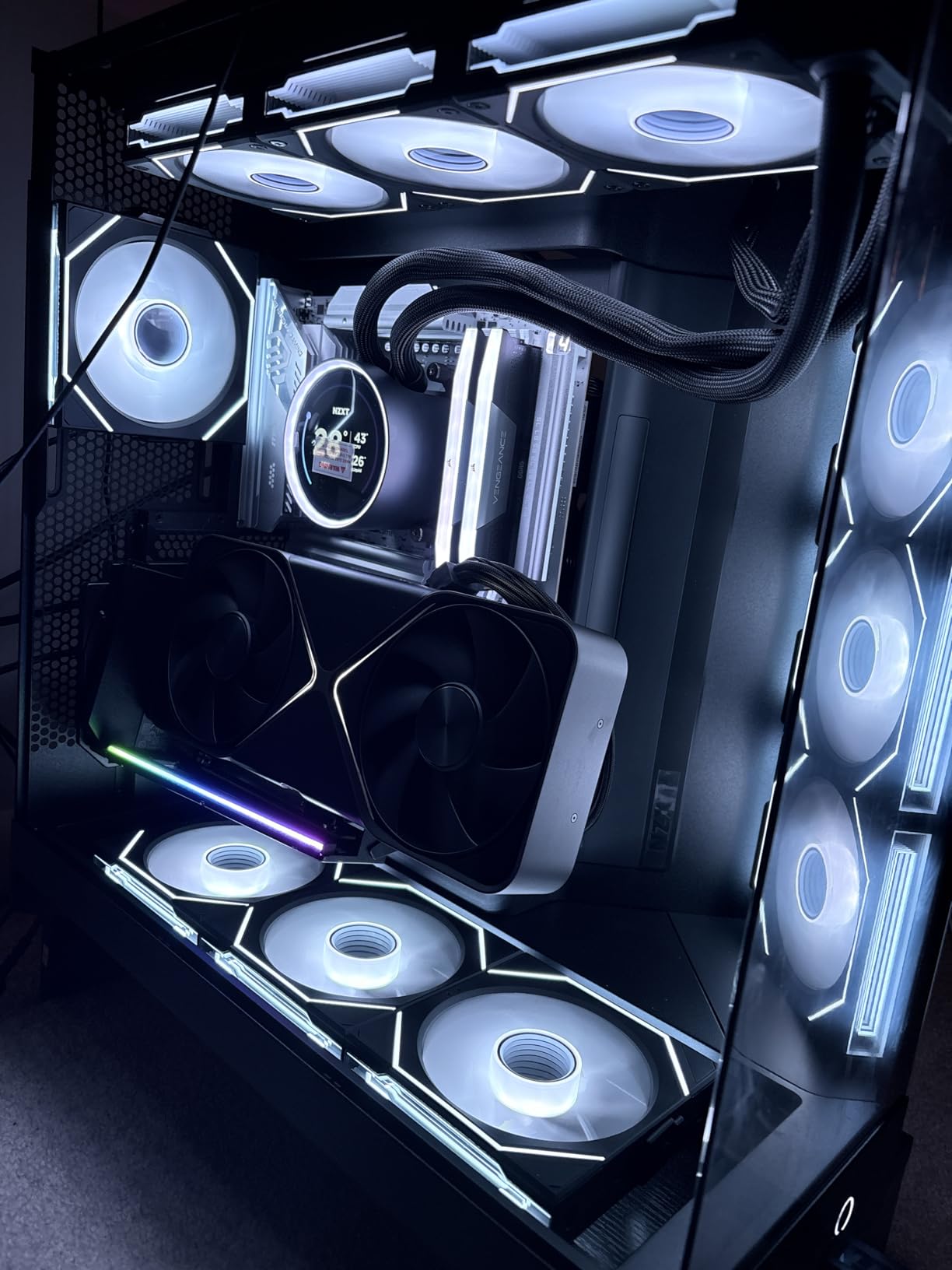 ATX PC Case 4 Slots Vertical GPU Kit (VG4v4) - Premium Gen 5 Riser Cable PCI-E 5.0 x16-200mm, PCIe 3.0/4.0 Compatible, Adjustable Position - Fits Most PC Cases (VG4v4 Black) customer photo 1