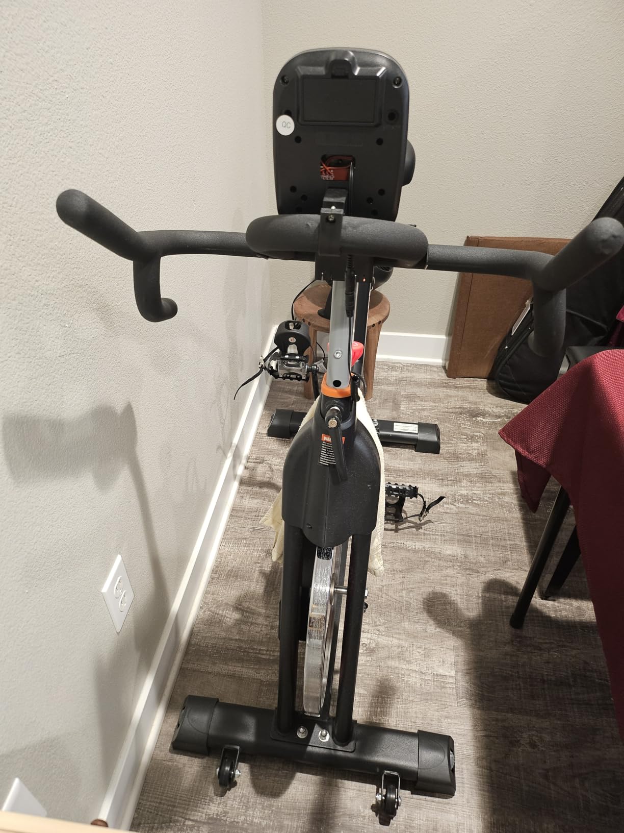 Wenoker Exercise Bike for Home - 350LB Indoor Cycling Bike, Silent Stationary Spin Bike with App Sync, Adjustable Seat, LCD Monitor, Smooth & Quiet for Cardio Workout customer photo 1