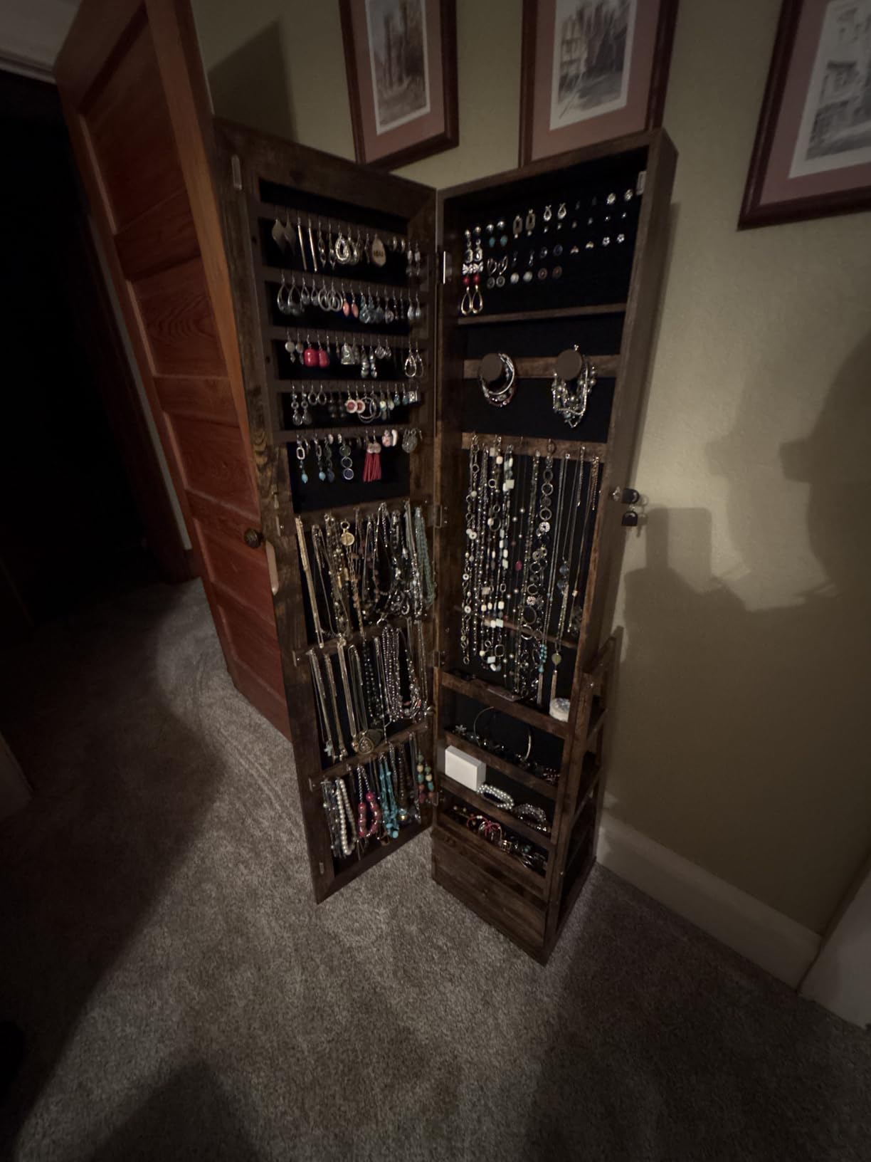 Nicetree 360°Swivel Jewelry Cabinet, Rotatable Full Length Mirror with Jewelry Storage, Standing Jewelry Armoire Organizer, Lockable Jewelry Organizer with 3 Rear Shelves, Bottom Drawer, Pure White customer photo 2