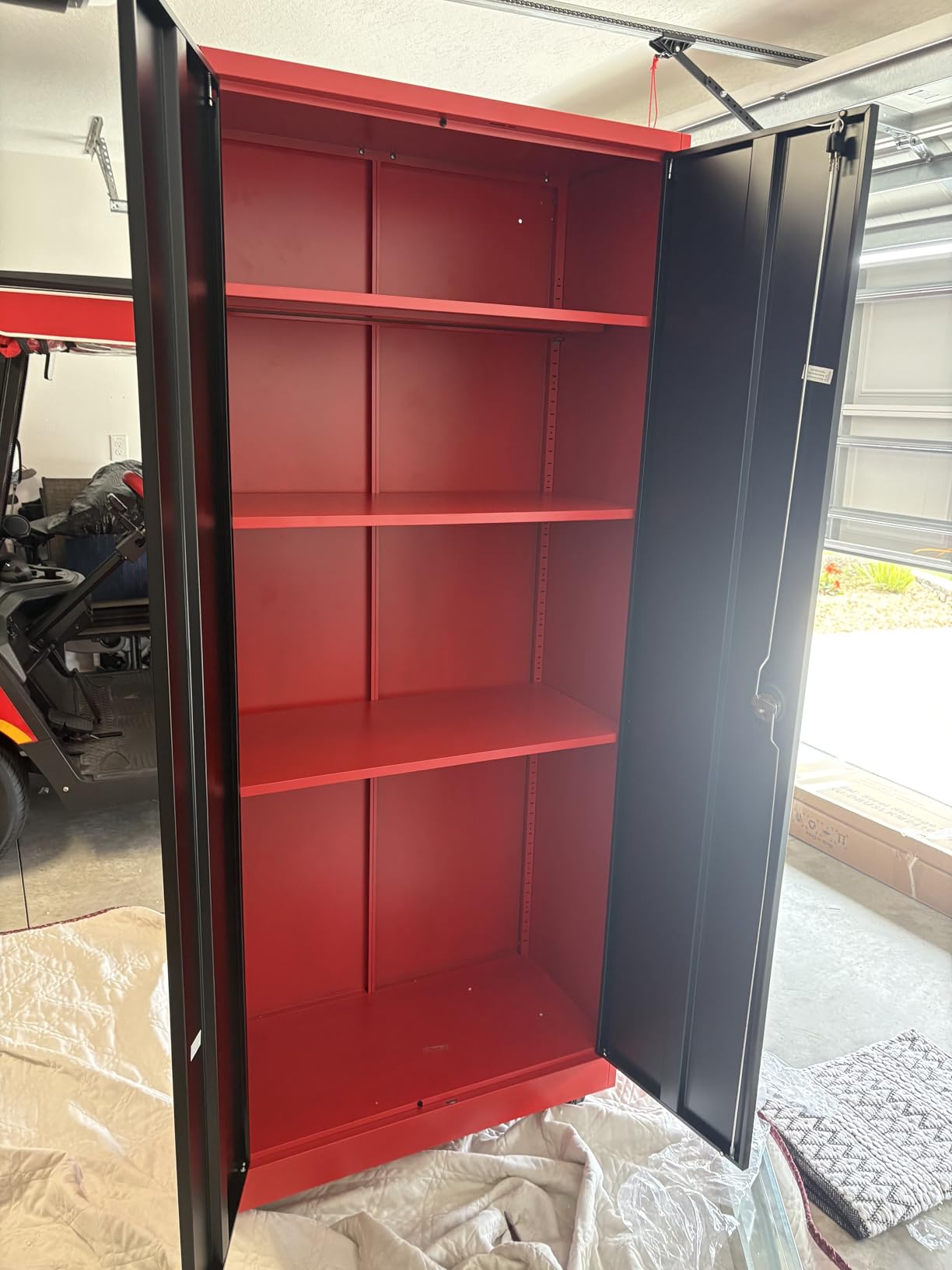 SISESOL Wide & Deep Metal Storage Cabinet with Wheels, Tall Rolling Garage Storage Cabinet with Lock and Pegboards customer photo 1