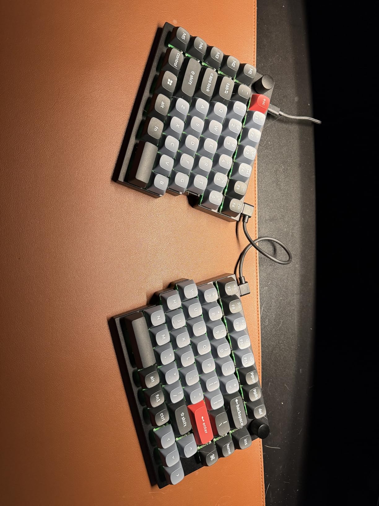 Keychron Q11 QMK/VIA TKL Split Keyboard Ergonomic, 91 Keys 75% Layout Wired Mechanical Gaming Keyboard Mac & Windows with Full Alu Frame, PBT Keycaps & Knobs, Hot-Swappable Keycrhon Super Red Switch customer photo 1