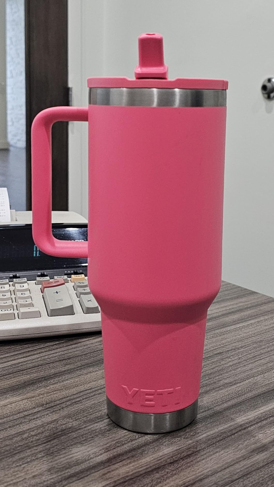 YETI Rambler 40 oz Travel Mug with Flip Straw Lid, Stainless Steel, Vacuum Insulated, Leakproof customer photo 1