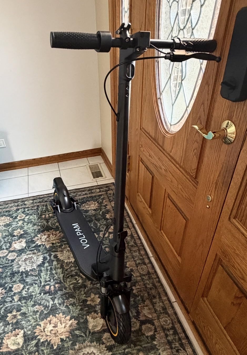 VOLPAM Electric Scooter for Adult, Dual Suspension, 21/31MPH Top Speed, 500W/800W Powerful Motor, 22/31 Miles Long Range, Dual Braking, Max Load 264 lbs customer photo 2