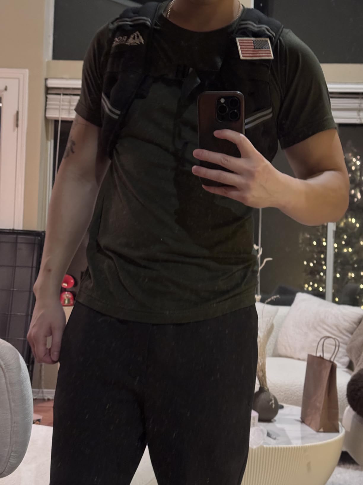 Roc Outdoors Weighted Vest W/ Rub-Free Technology for Woman and Men, 5lb/10lb/15lb/20lb/30lb Weight Vest with Reflective Stripe customer photo 1