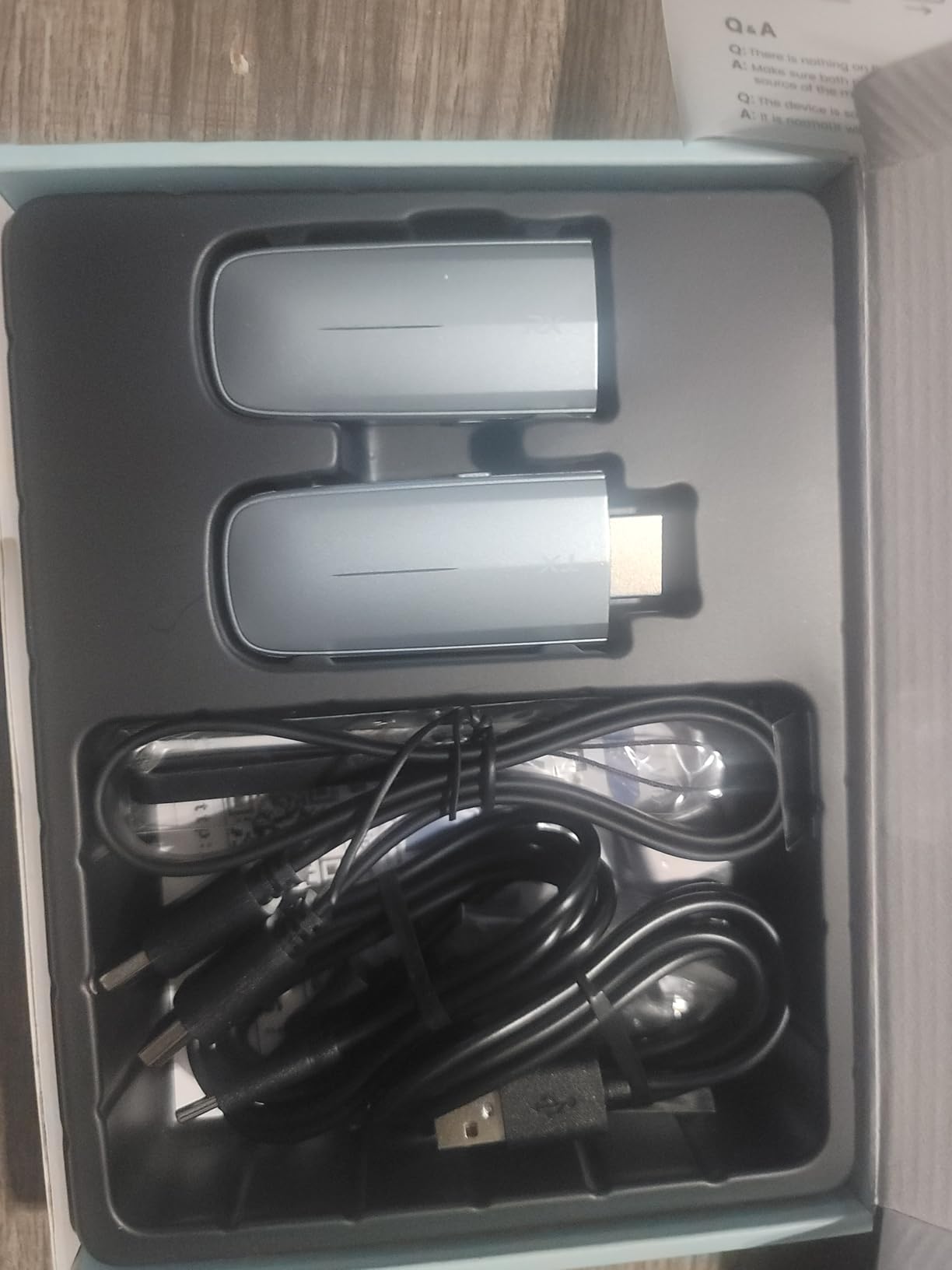 2026Upgrade Wireless HDMI Transmitter and Receiver 328FT/100M, Low-Latency Dual-Band 5.8+2.4G LDS Antenna, 4K Decode 10Bit 1.08 Billion Hues Display Video and Audio to Monitor from PC/Projector/TV Box customer photo 1