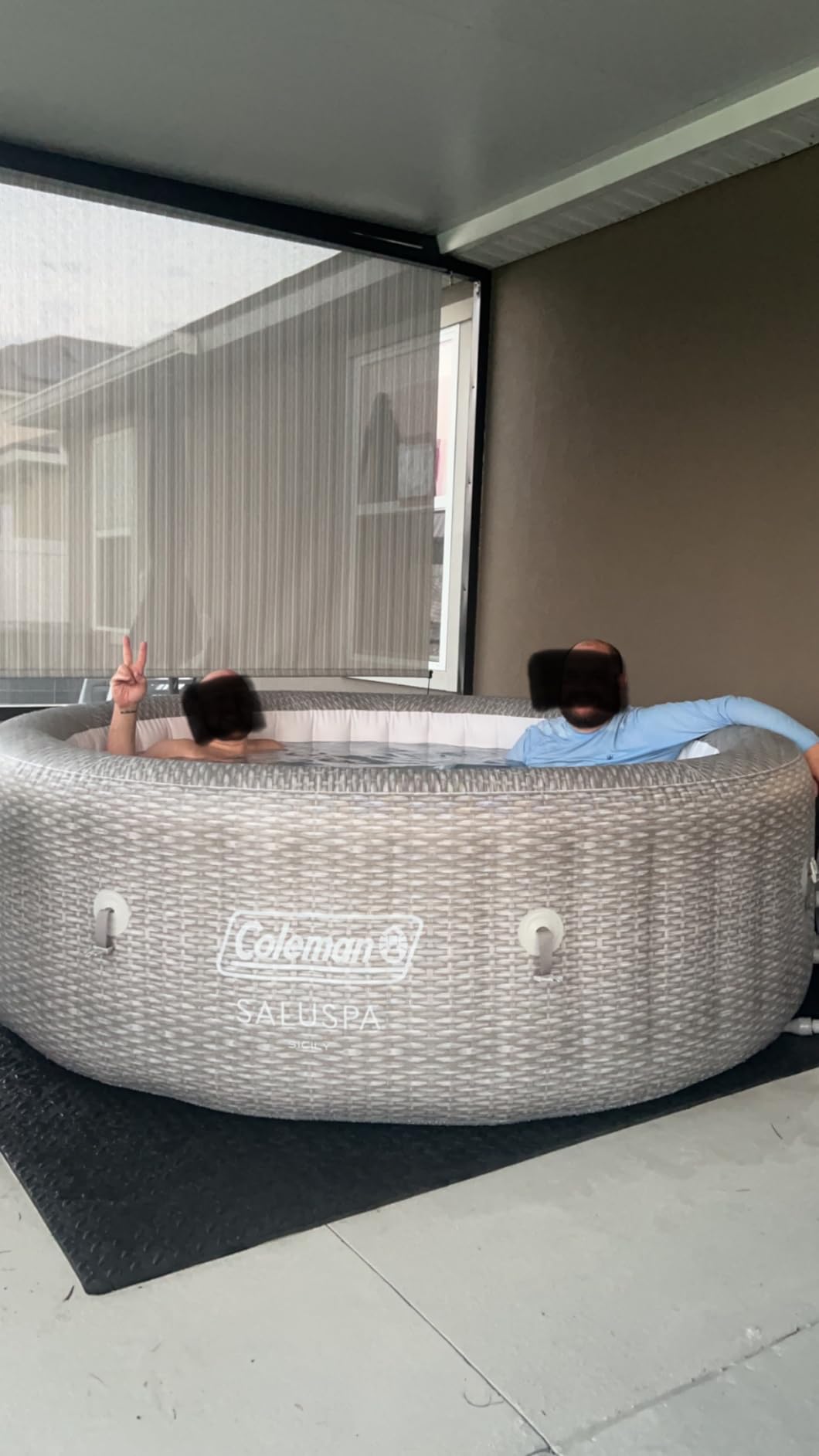 Coleman Sicily Energy-Efficient AirJet Inflatable Hot Tub 5-7 Person with App-Control customer photo 2
