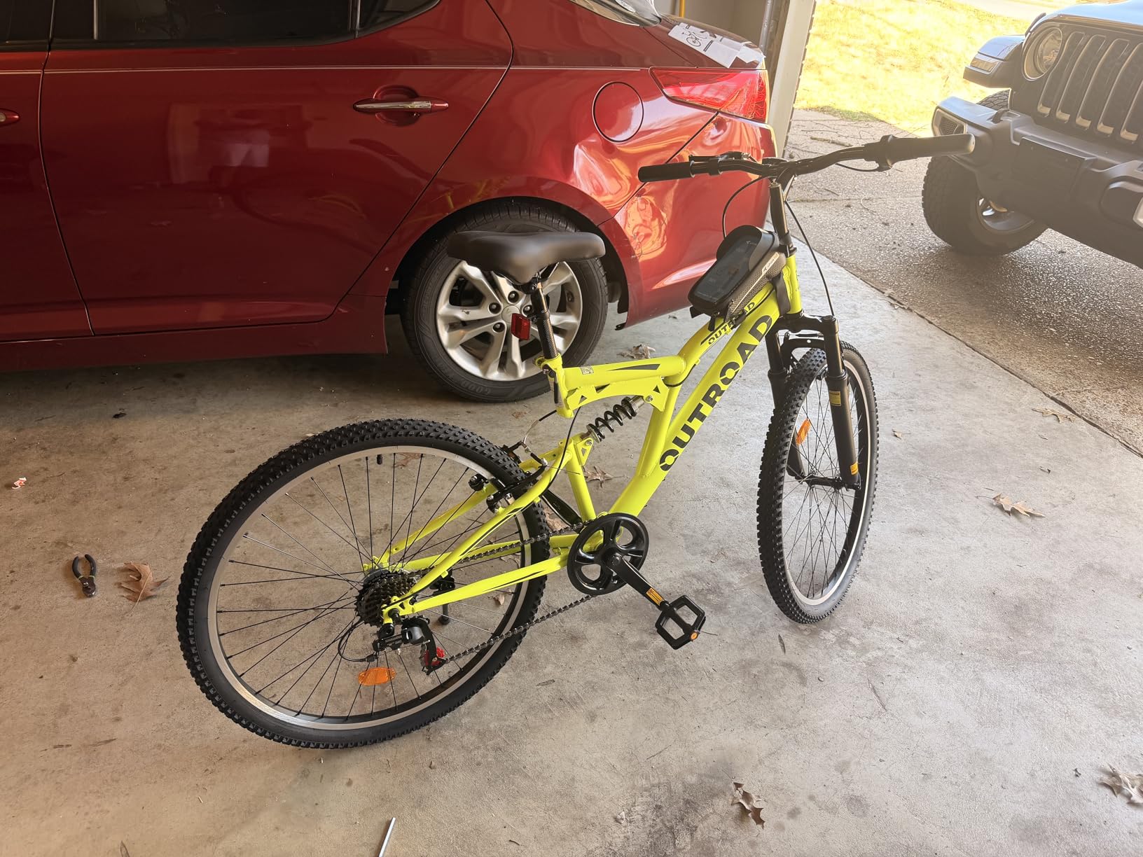 26 inch Mountain Bike Dual Full Suspension, Outdoor Hybrid Bikes,7-Speed/High-Carbon Steel, for Men Women Adult, MTB Bicycle with Suspension Fork,Sleek Colors customer photo 1