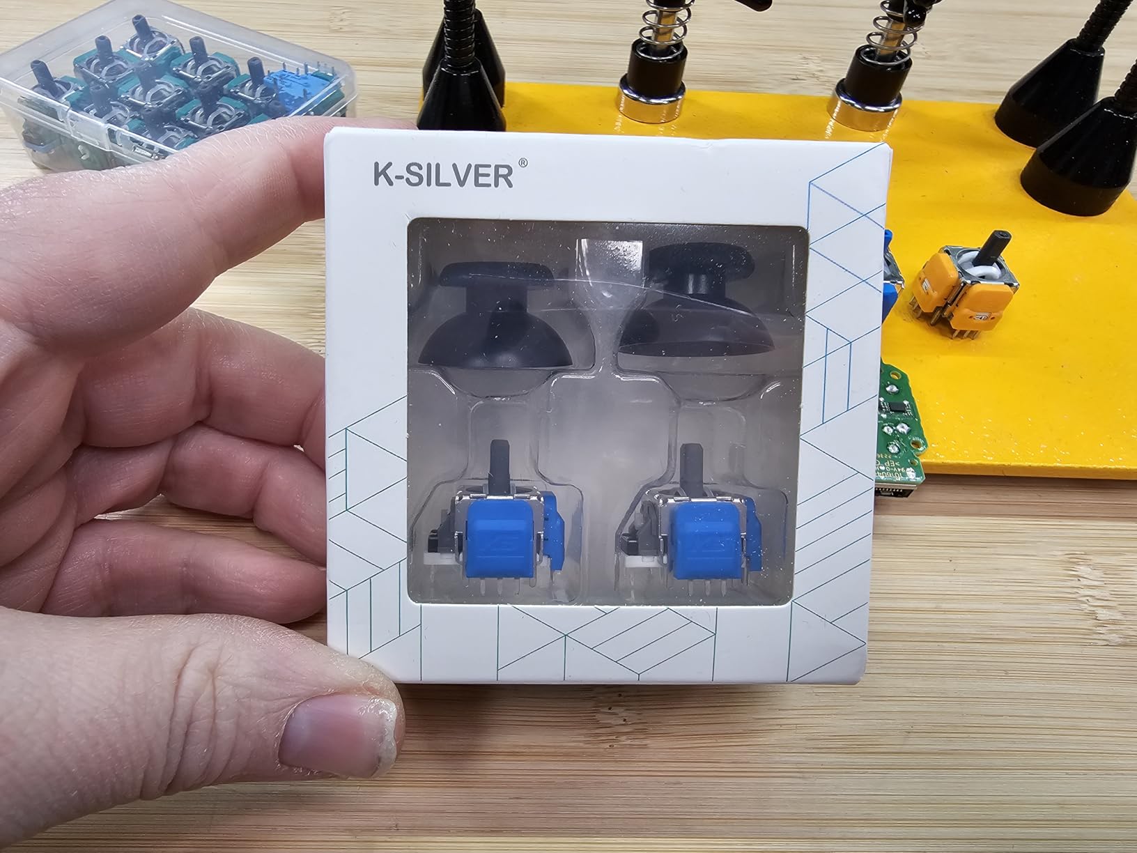 K-Silver TMR magnetic resistance joystick, High-Precision Magnetic Gaming Joystick Module, 200uA Low Power, 5 Million Rotations, Compatible with PS4, Xbox X/S, PS5, Switch Controllers (JS13 Pro+ For PS5 DualSense Edge) customer photo 2