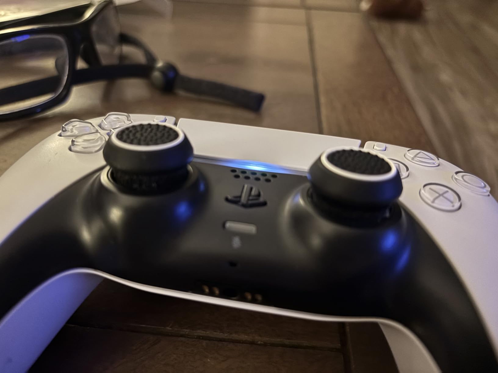 MYSTICHOME 6 Pack Precision Rings Aim Assist for PS5, for PS4, Compatible with Xbox Controllers Accessories- Control with Soft Silicone Rings - Compatible with Fortnite & FPS Games,Black+Purple+Blue customer photo 2