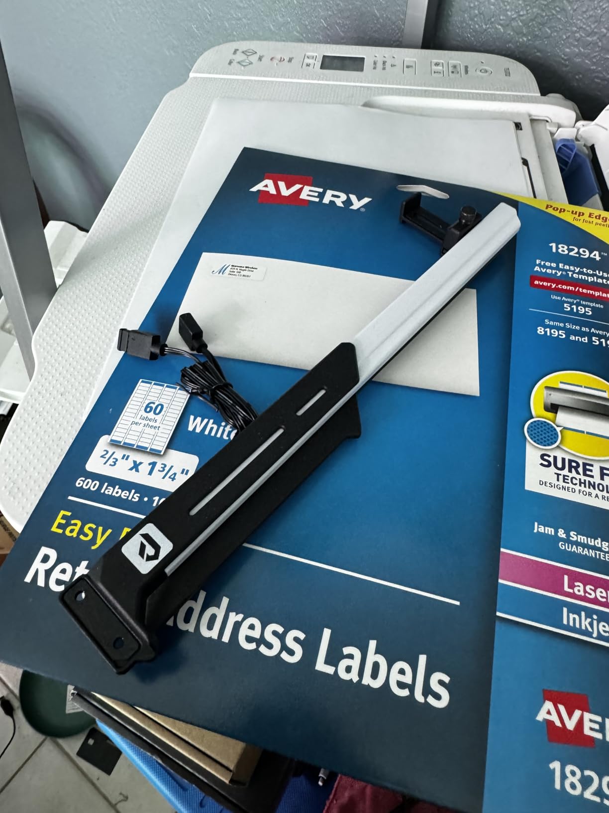 upHere 5V 3PIN Addressable RGB Graphics Card GPU Brace Support Video Card Sag Holder,Built-in 5V ARGB Strip,Adjustable Length and Height Support,GL7KC customer photo 1