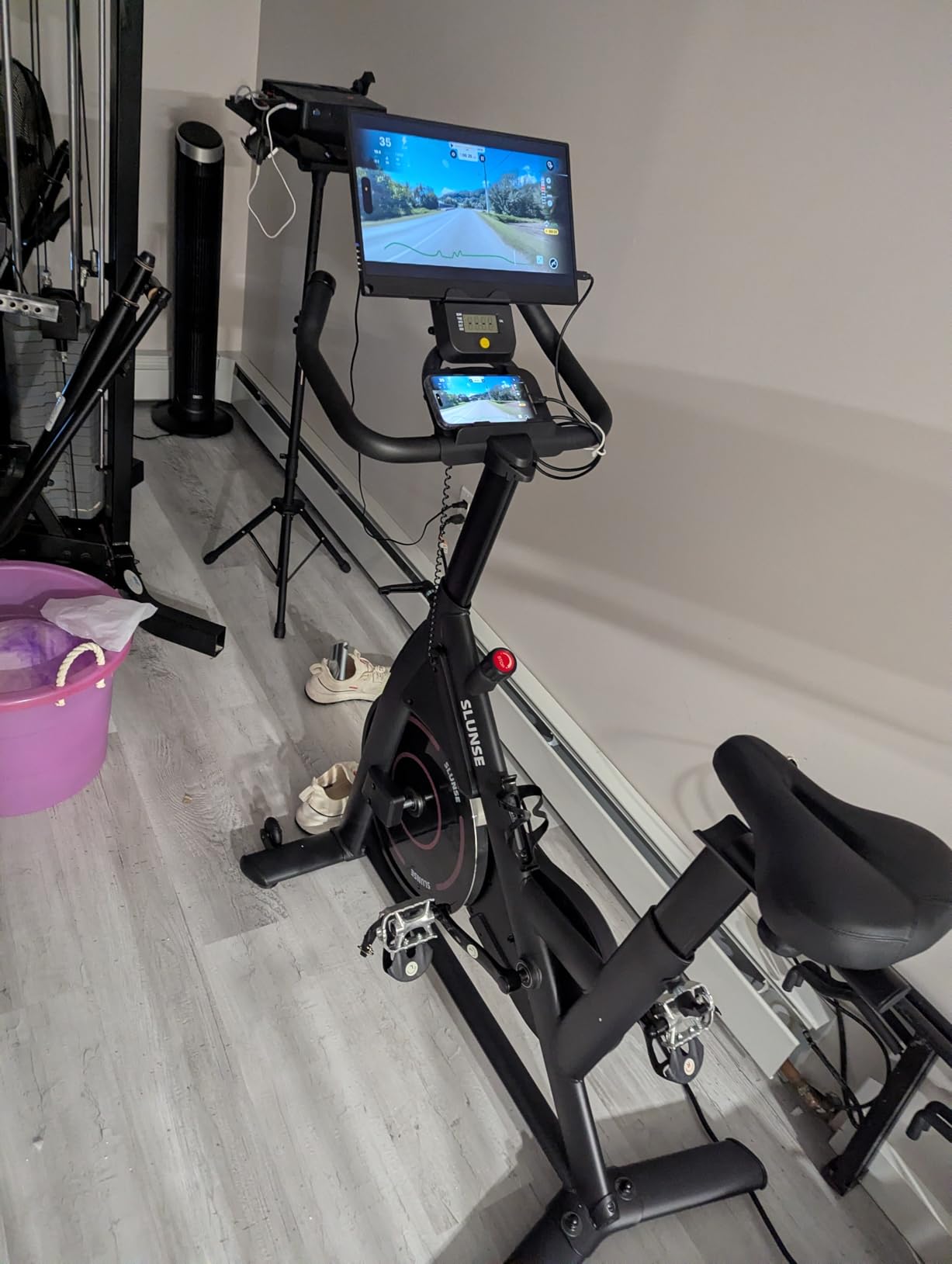 Exercise Bike, Magnetic Resistance Stationary Bikes for Home with App Compatible, Silent Indoor Cycling Bike with 350lbs Weight Capacity Comfortable Seat, Digital Monitor & Phone Mount customer photo 2