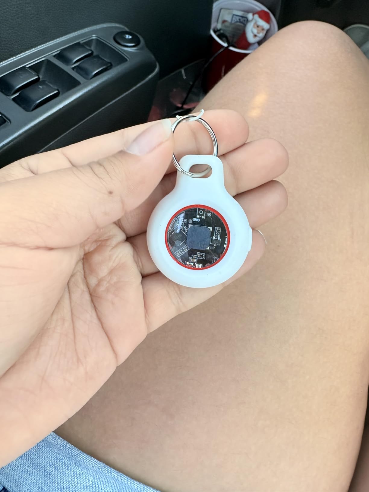 Tukio Air Tracker Tags-4 Pack [Apple MFi Certified] customer photo 1