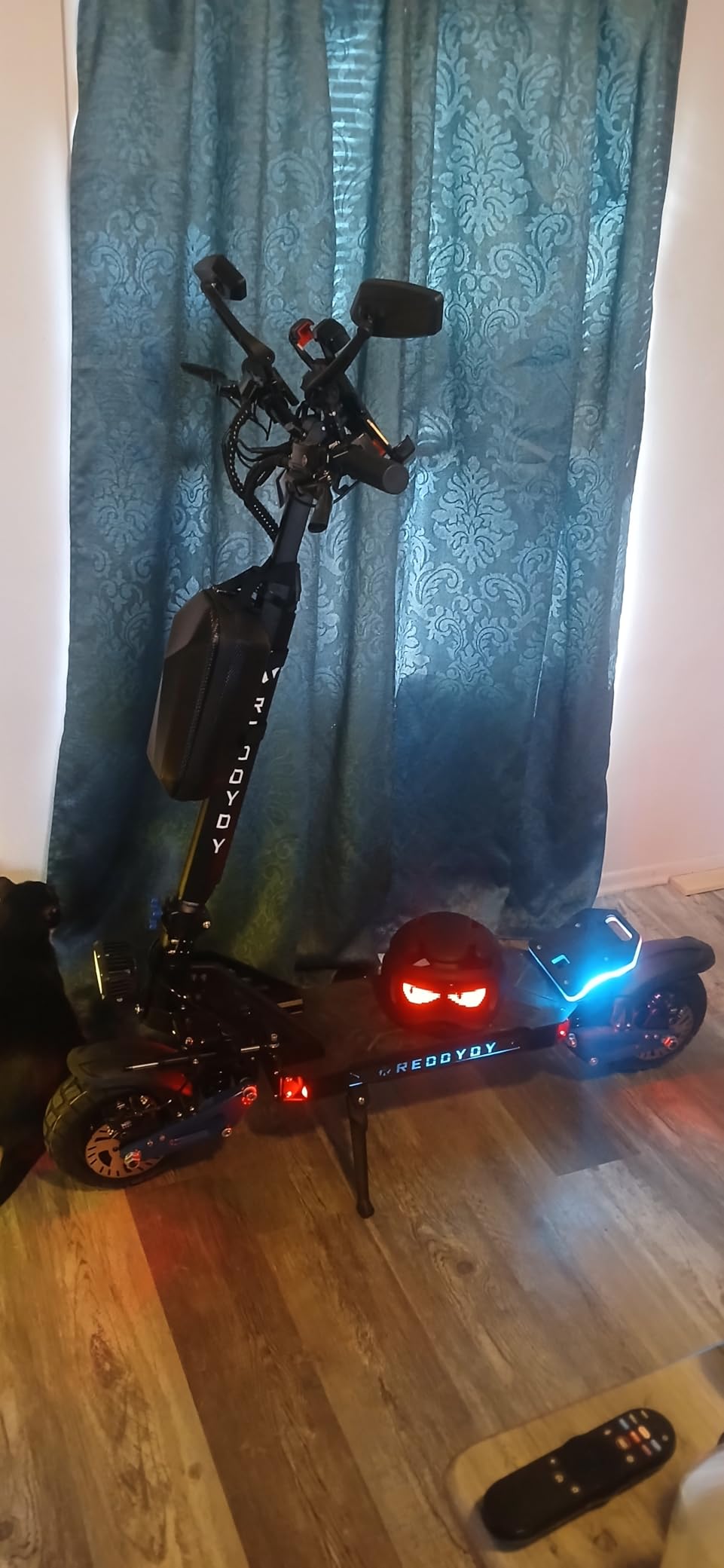 JUNLING Electric Scooter, 10000/5000/1600/1000W Dual Motor, 55-31 Mph Top Speed, 75-35 Miles Max Range, 40AH/25AH/21AH/18AH Battery, Scooter for Adults with Dual Suspension Hydraulic Braking System customer photo 1