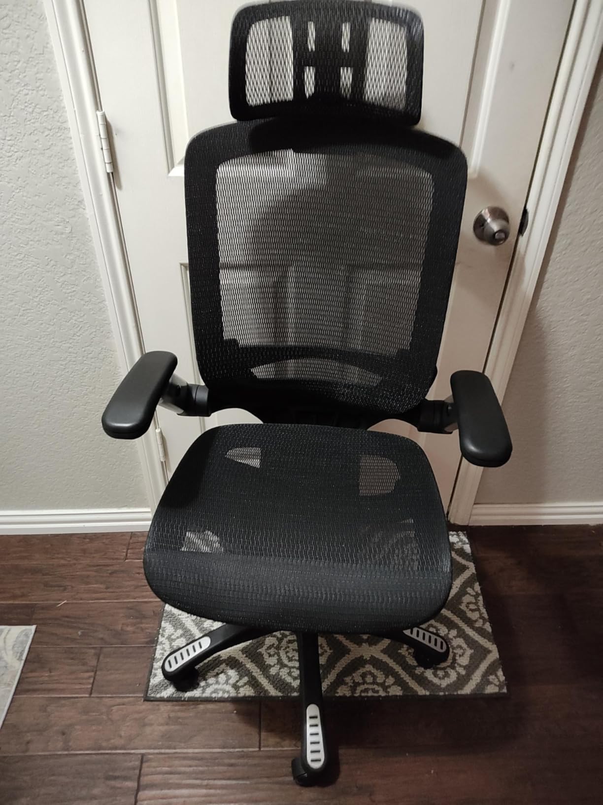 GABRYLLY Ergonomic Office Chair, Big and Tall Mesh Chair with Adjustable Lumbar Support, 5D Arms & Wide Seat, 135 Degree Recline Home Desk Computer Chairs for Work Gaming, Heavy Duty,400LBS - Black customer photo 1