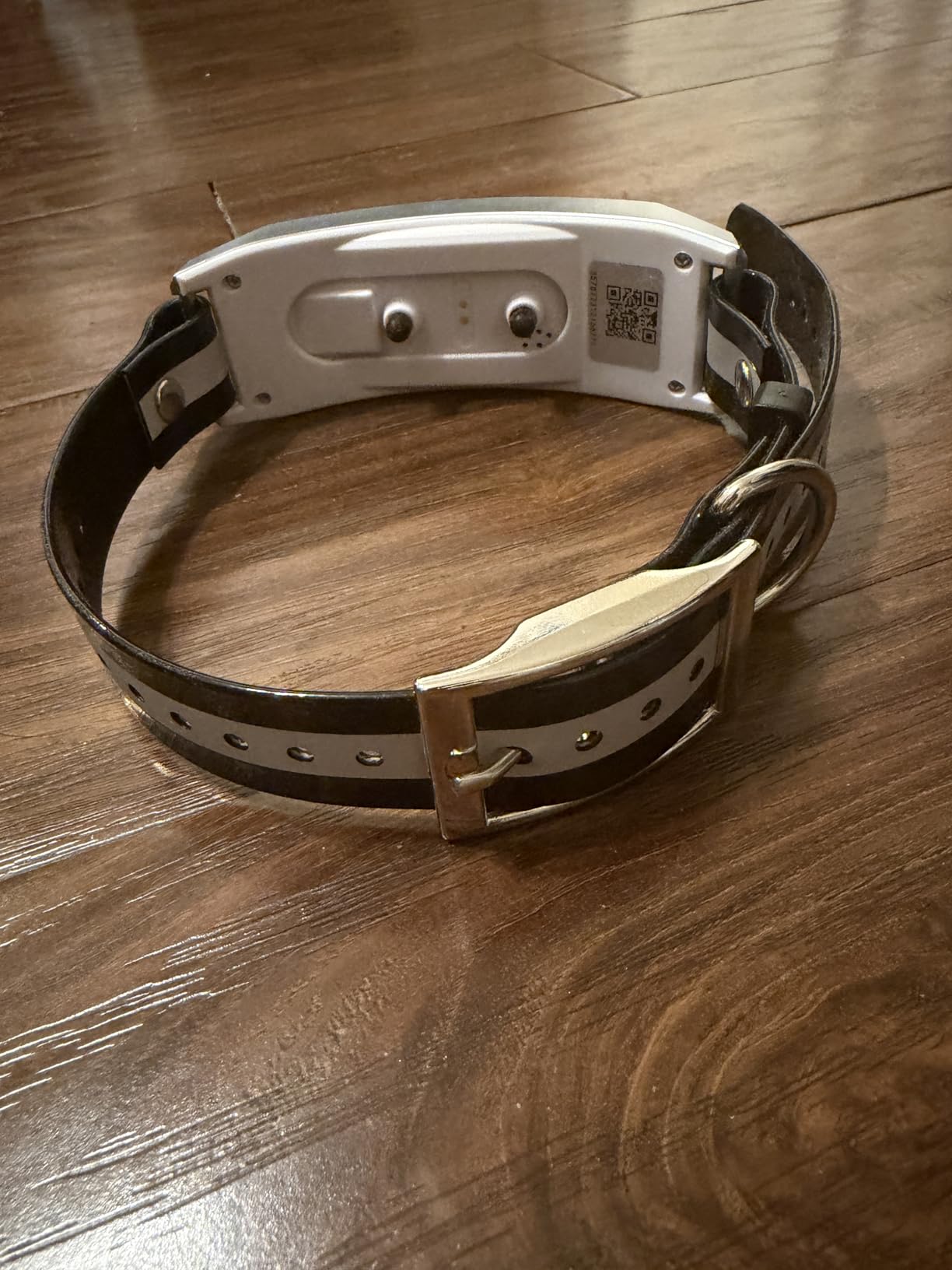 Wireless Dog Fence, GPS Dog Collar Fence System with Real-Time Tracking & Training, Portable Invisible Fence for Outdoor Use, Rechargeable Waterproof Collar Adjustable for Medium Large Dogs customer photo 1