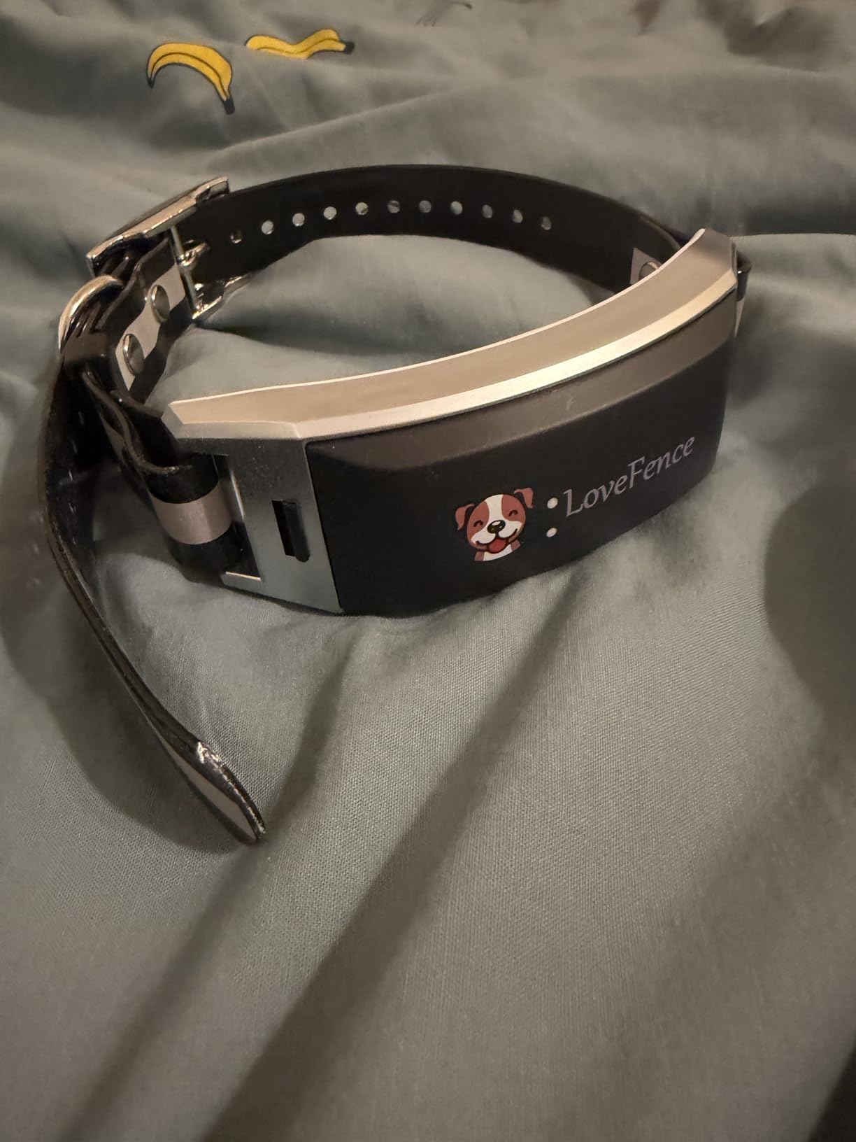 Wireless Dog Fence, GPS Dog Collar Fence System with Real-Time Tracking & Training, Portable Invisible Fence for Outdoor Use, Rechargeable Waterproof Collar Adjustable for Medium Large Dogs customer photo 2