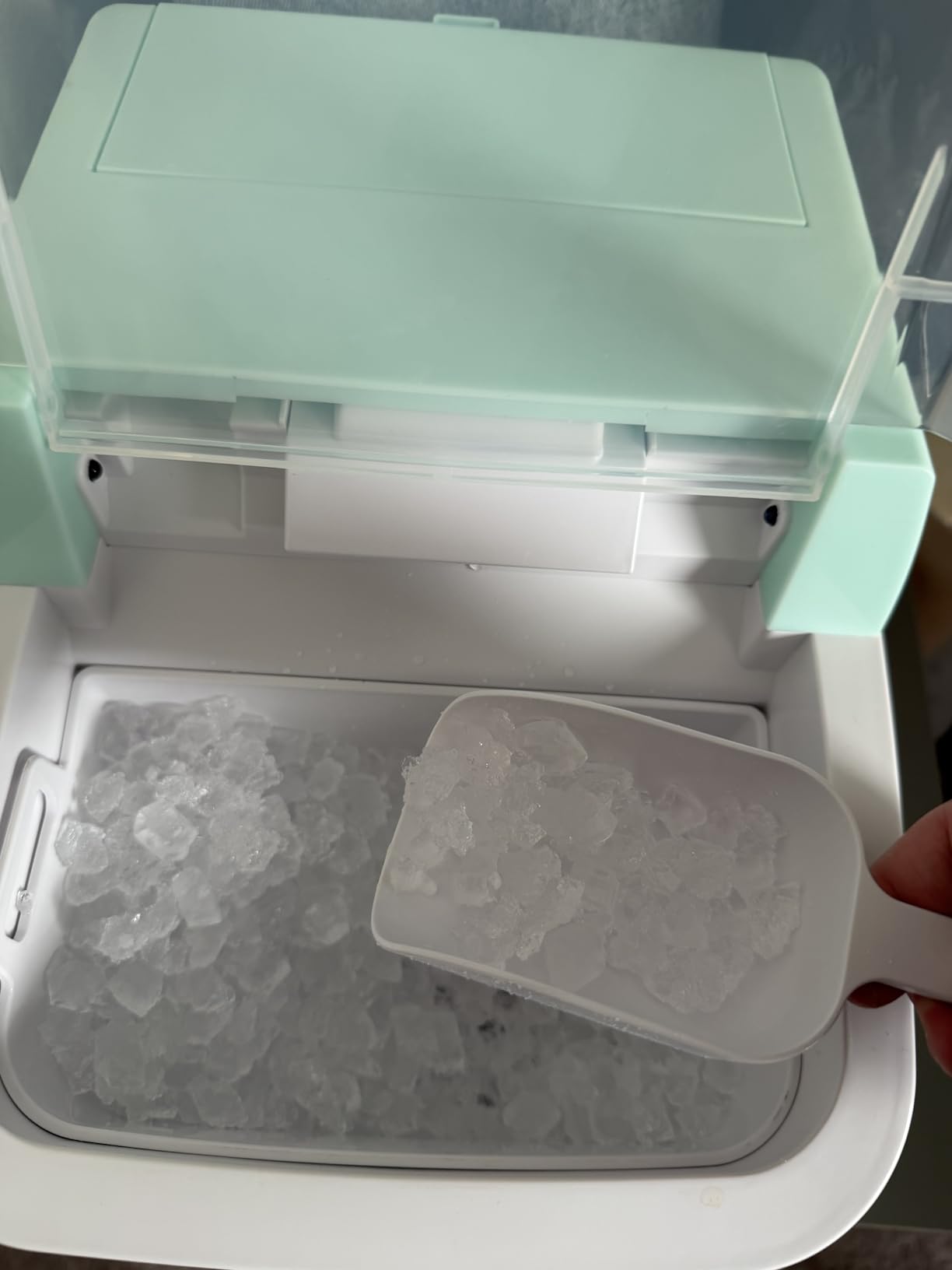 NEWBULIG Nugget Ice Makers Countertop, Portable Nugget Ice Machine, Ready in 6 Mins, 24lbs in 24Hrs, Auto-Cleaning, with Basket and Scoop, for Home, Kitchen, RV, Camping, Black customer photo 2