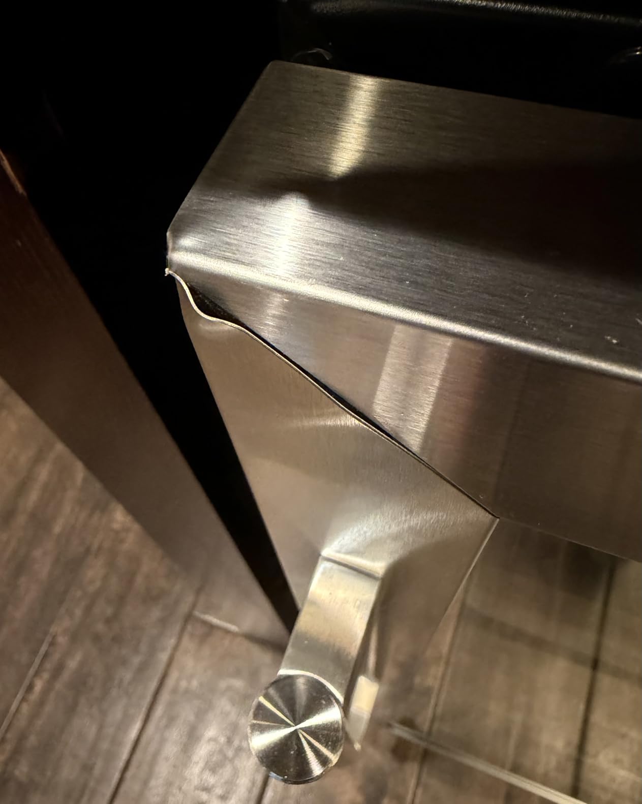 Yeego Wine Fridge Cooler - 24 Inch Dual Zone Wine Fridge Hold 52 Bottles, 40-65degF Wine Refrigerator Glass Door, Built in Fridge, Freestanding Adjustable Shelves Fridge for Beer Soda Drink Home Bar customer photo 1